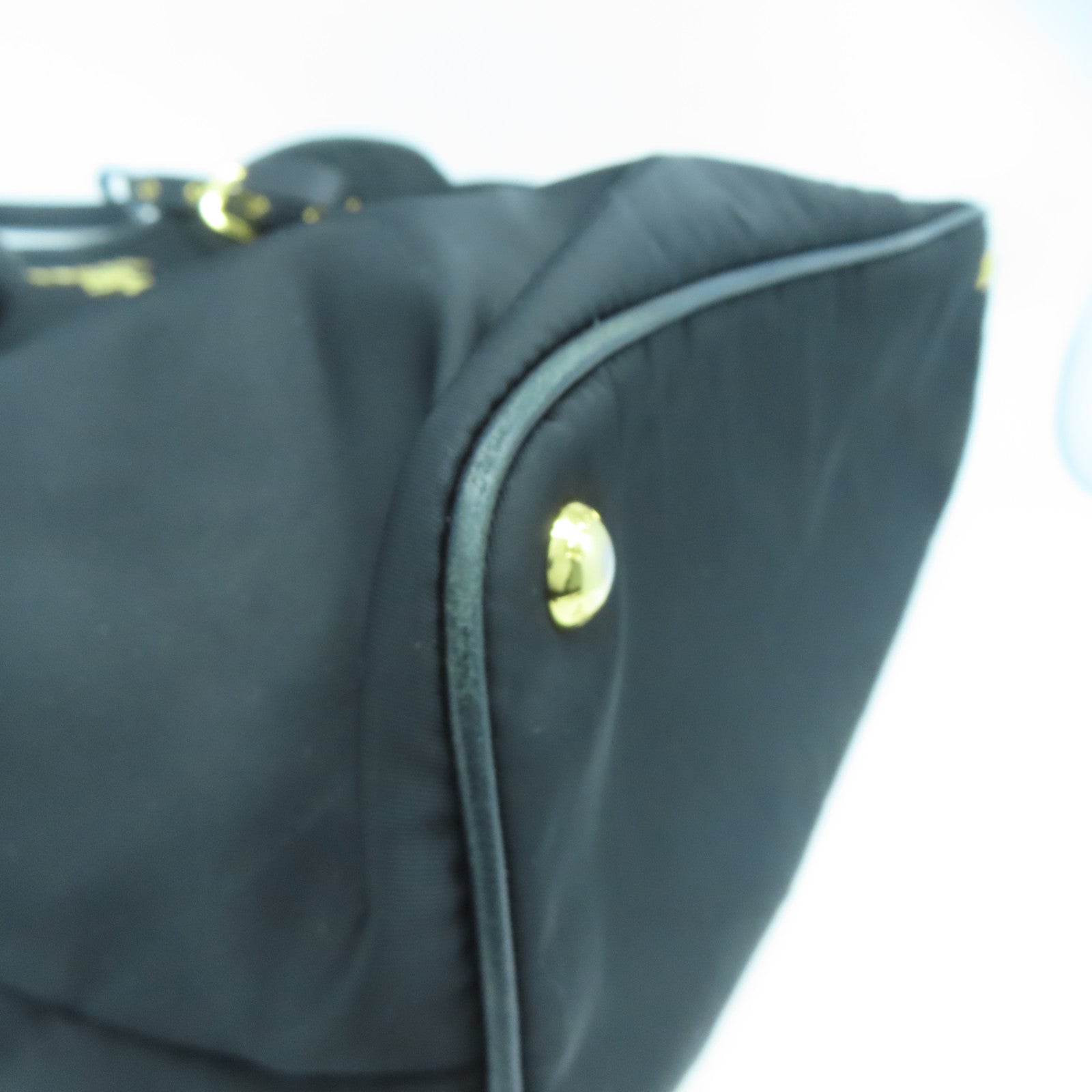 PRADA 尼龙Tote Bag金扣手挽肩背两用袋黑色