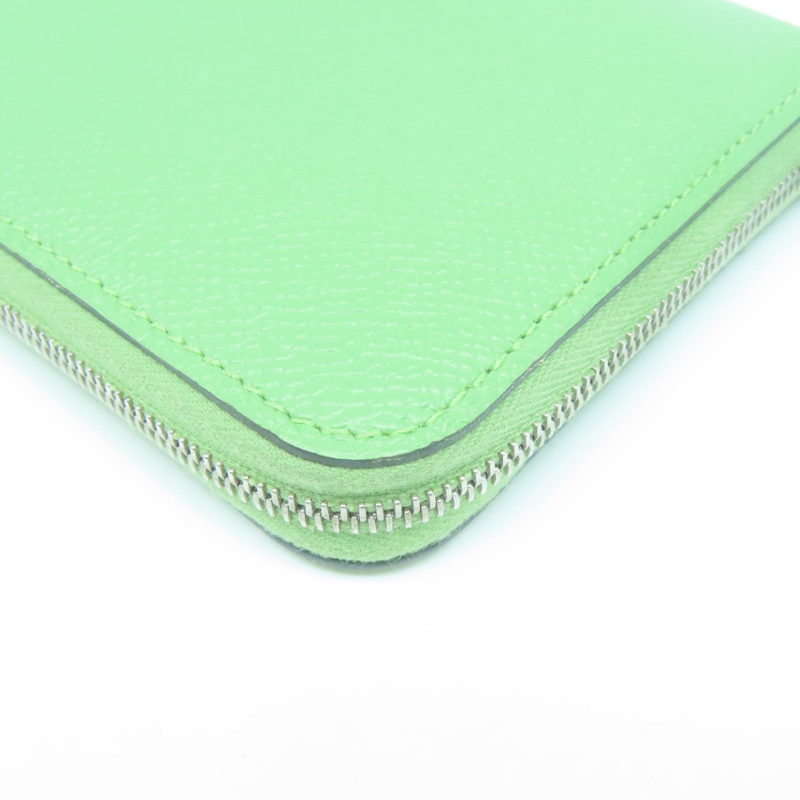 HERMES Epsom皮革Silk In Wallet銀扣錢包Vert Criquet蟋綠/牛油果/酪梨綠色