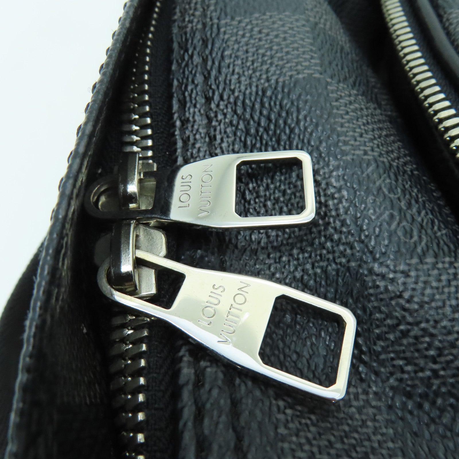 LOUIS VUITTON Damier Michael Backpack銀扣背包黑色