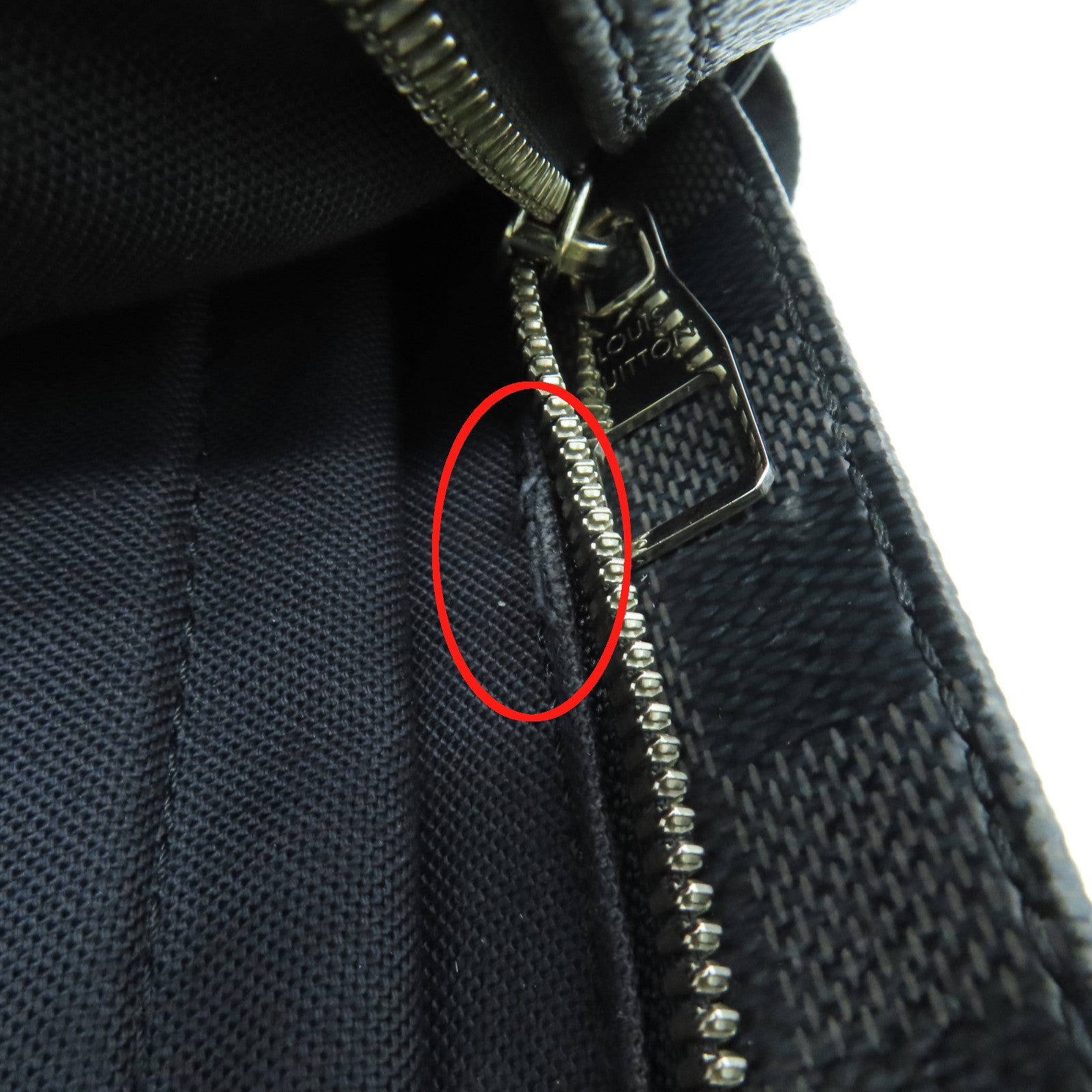 LOUIS VUITTON Damier Michael Backpack銀扣背包黑色