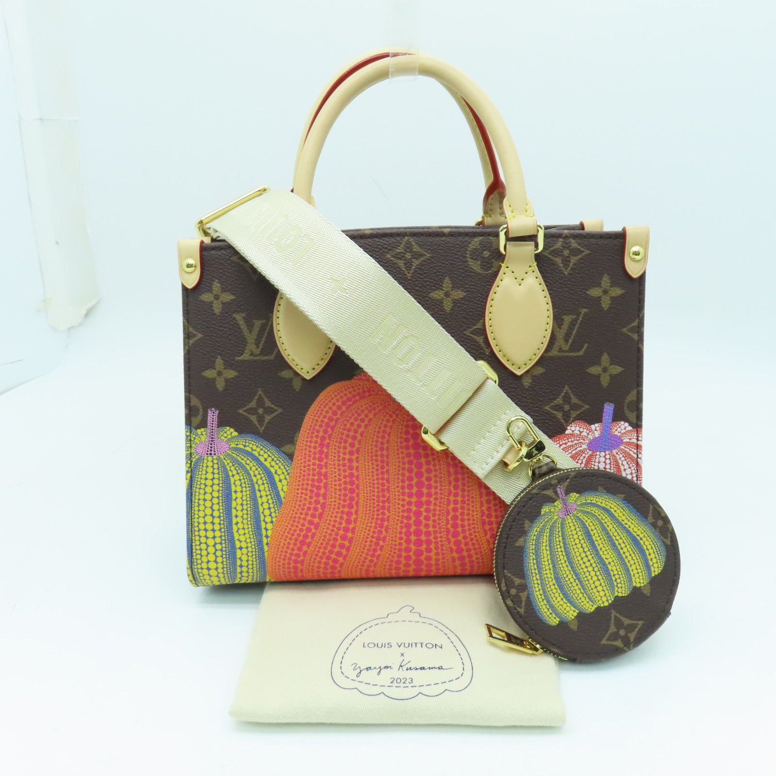 LOUIS VUITTON Monogram LV X YK OnTheGo PM金扣手挽肩背兩用袋啡色/橙色/藍色