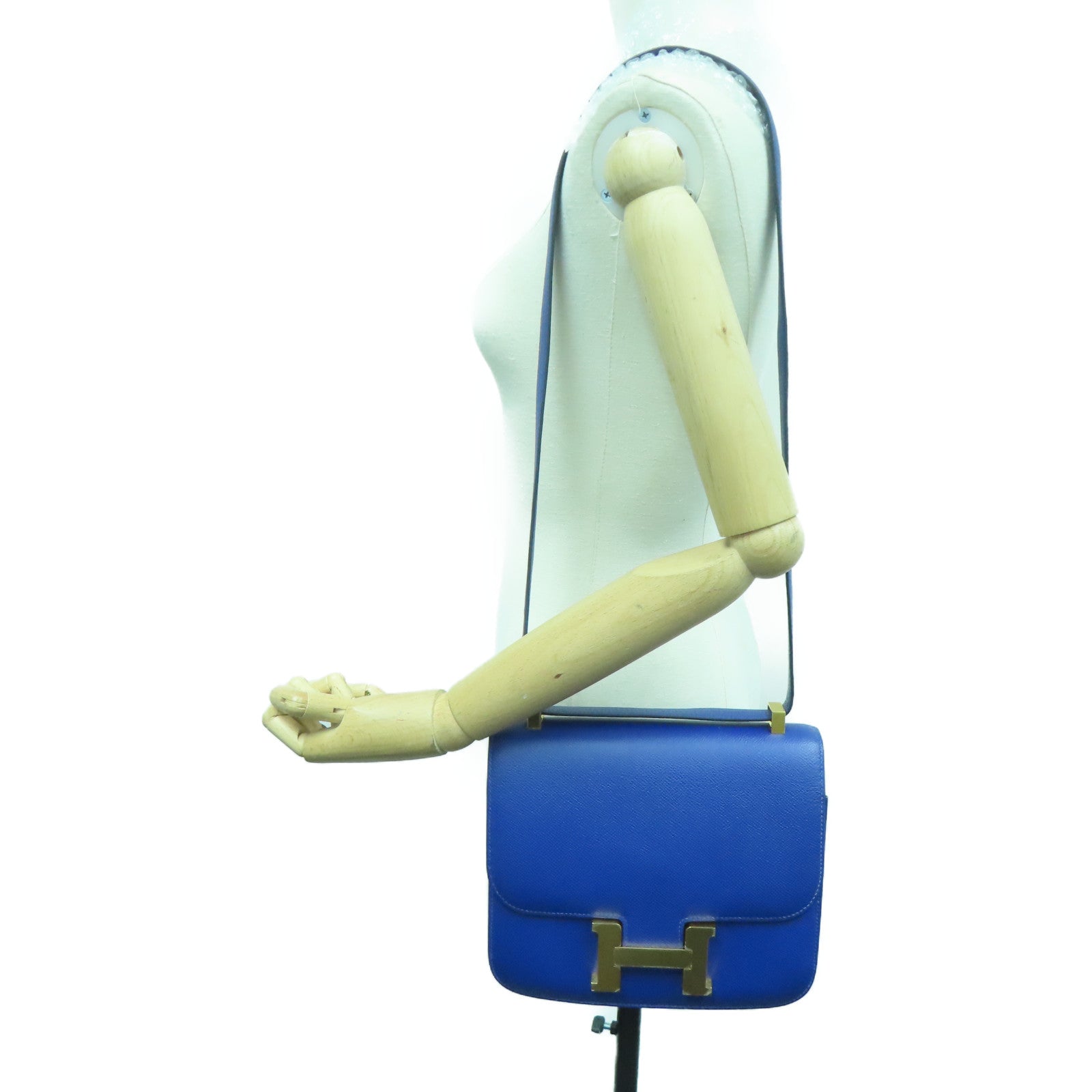 HERMES 【激減優惠】Epsom皮革Constance 24金扣肩背袋Bleu Electrique/藍色