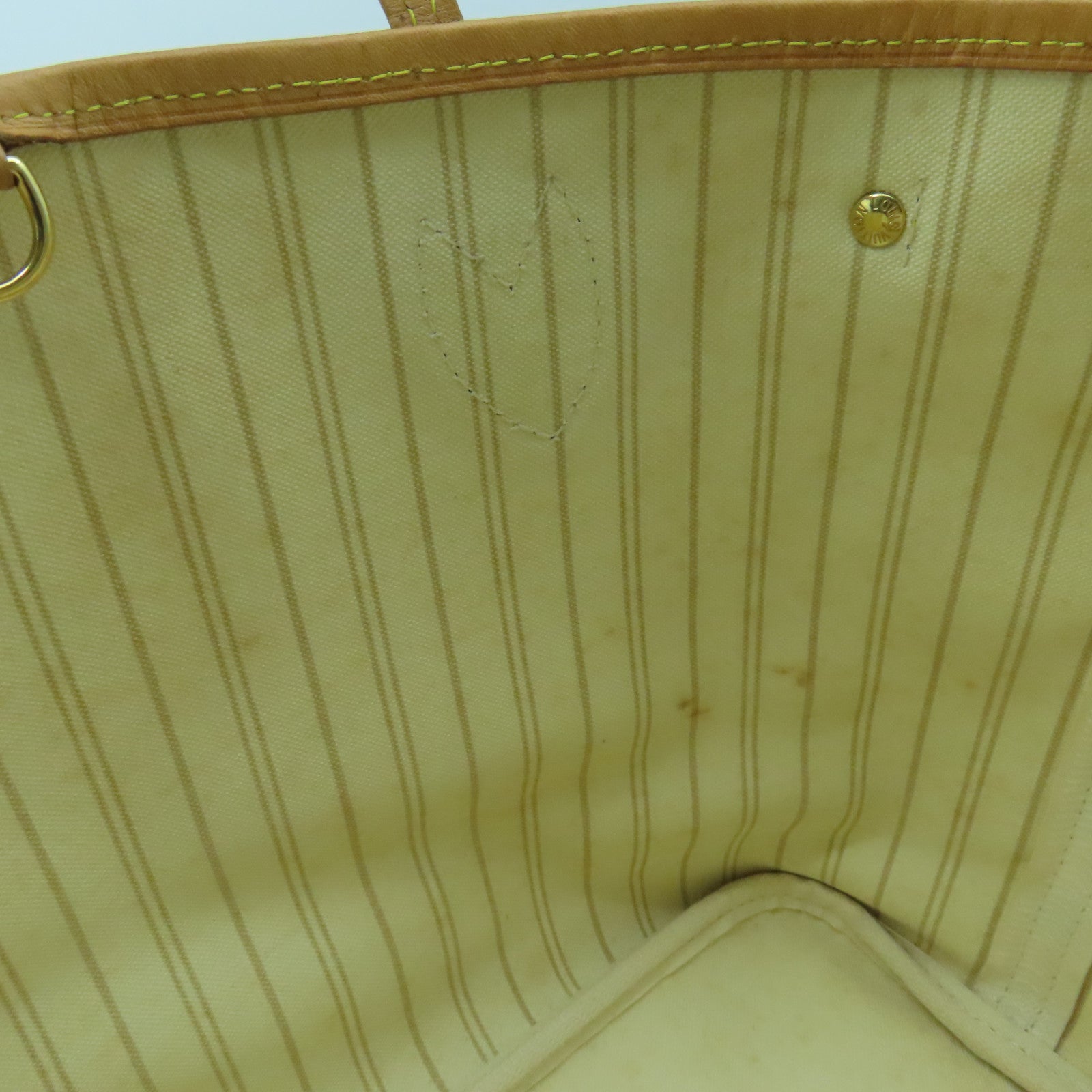 LOUIS VUITTON Damier Azur Neverfull PM Gold Buckle Handle Bag White