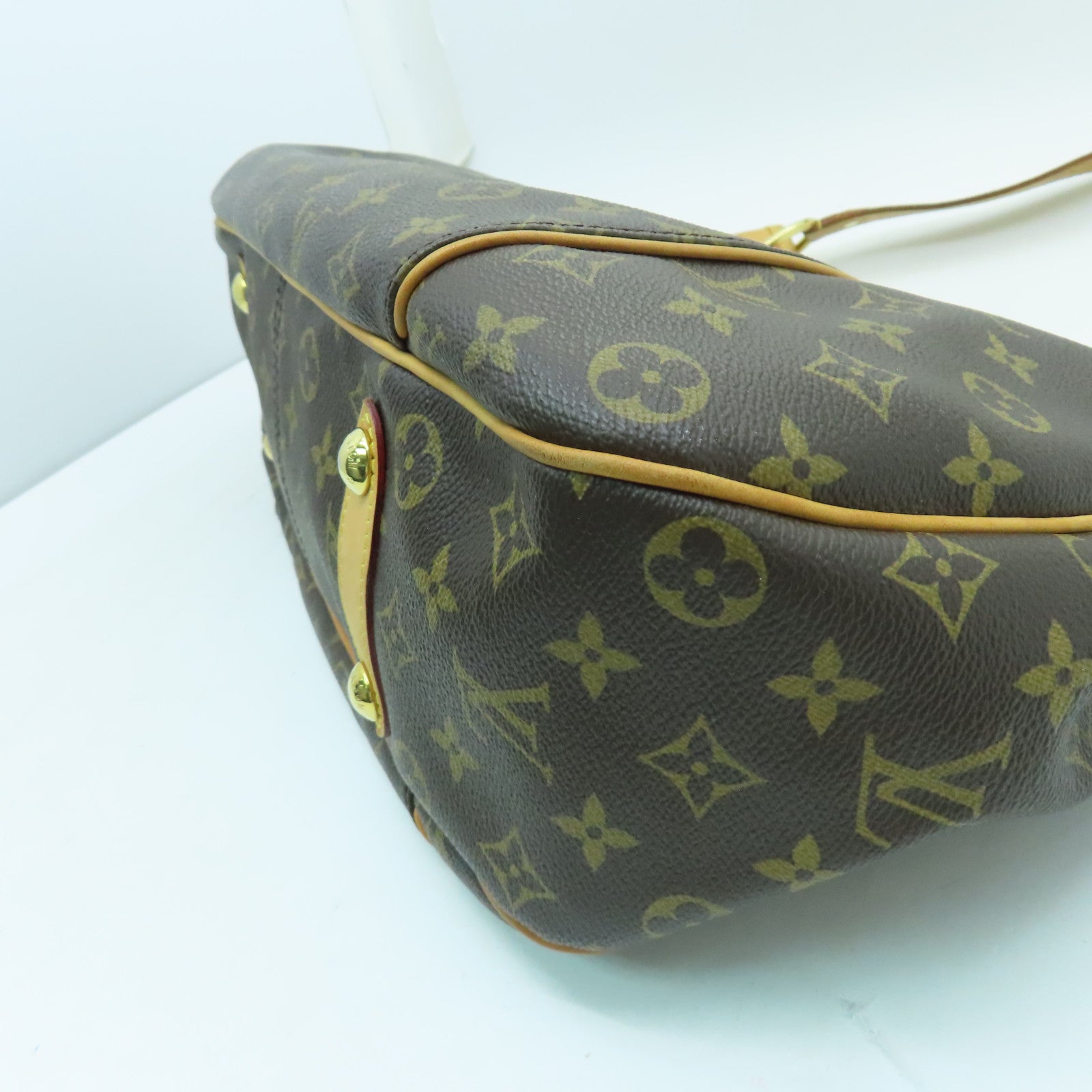 LOUIS VUITTON Monogram Thames PM金扣肩背袋啡色