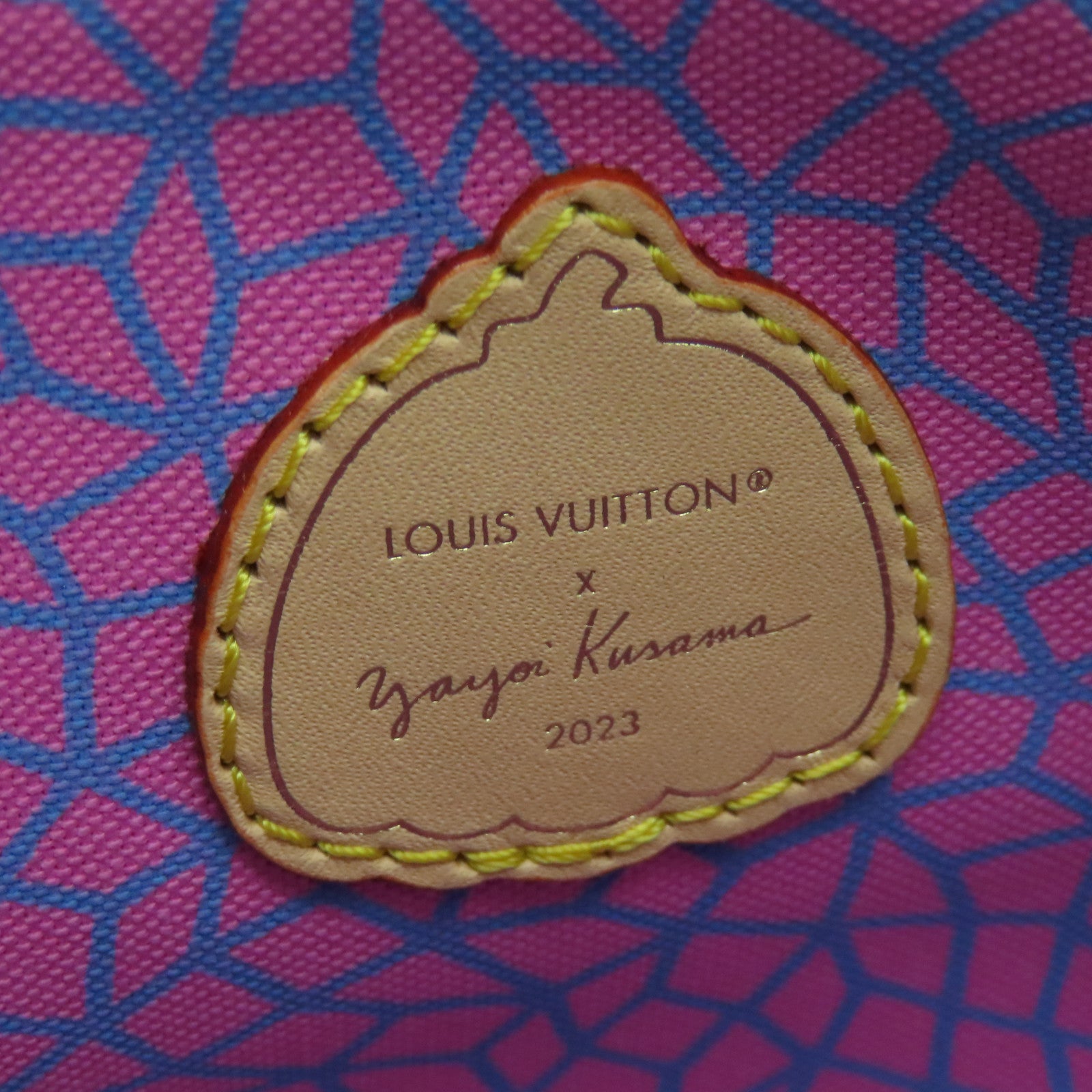 LOUIS VUITTON Monogram LV X YK OnTheGo PM金扣手挽肩背兩用袋啡色/橙色/藍色