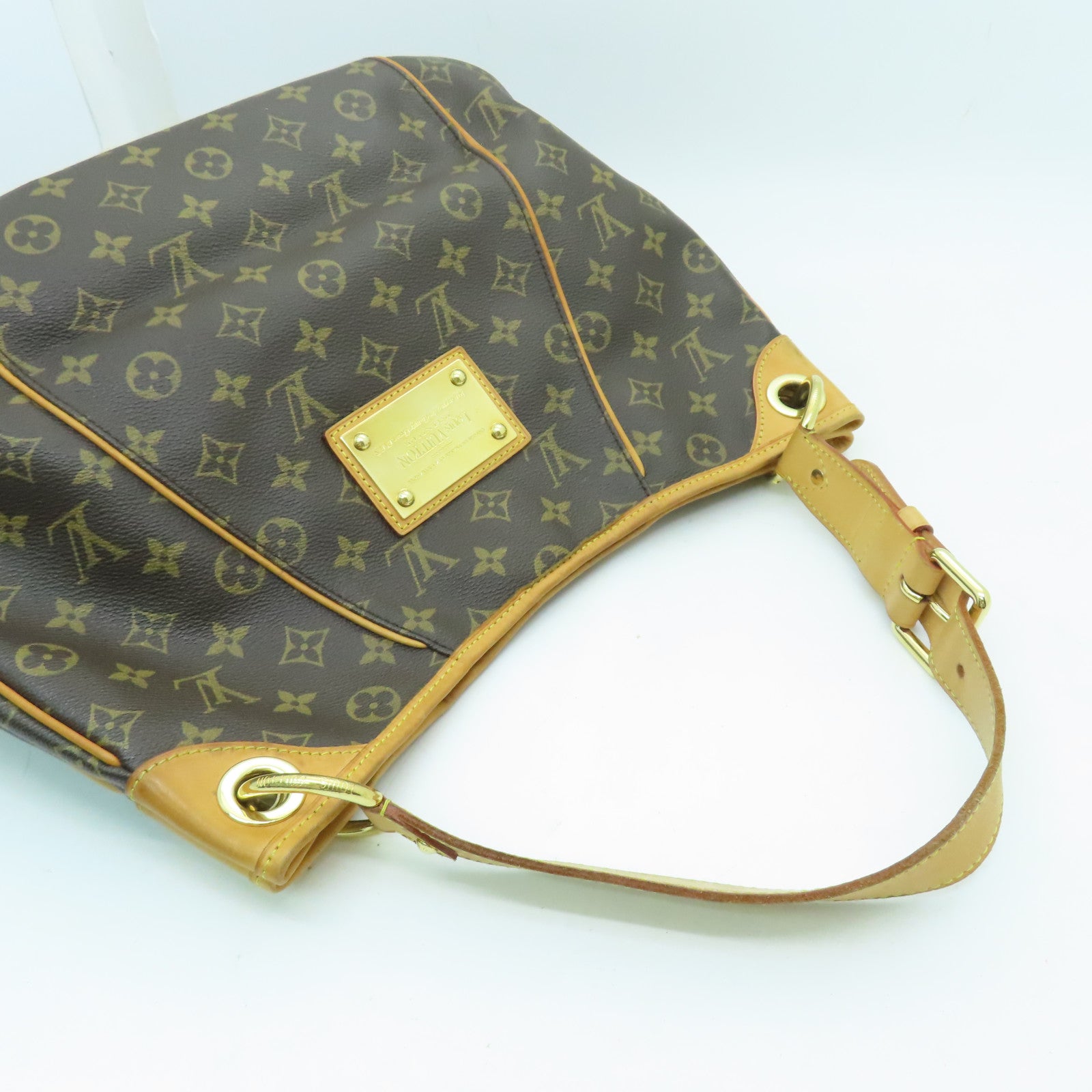 LOUIS VUITTON Monogram Thames PM金扣肩背袋啡色