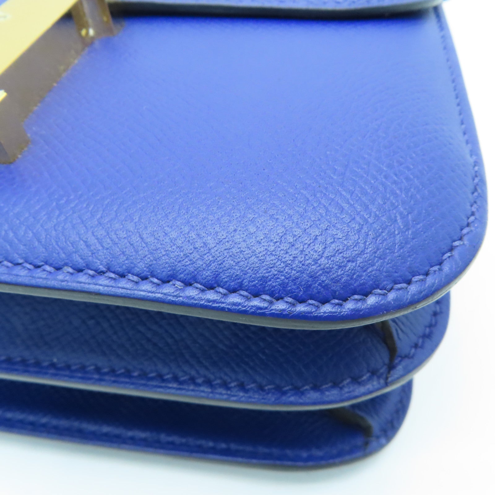 HERMES 【激減優惠】Epsom皮革Constance 24金扣肩背袋Bleu Electrique/藍色