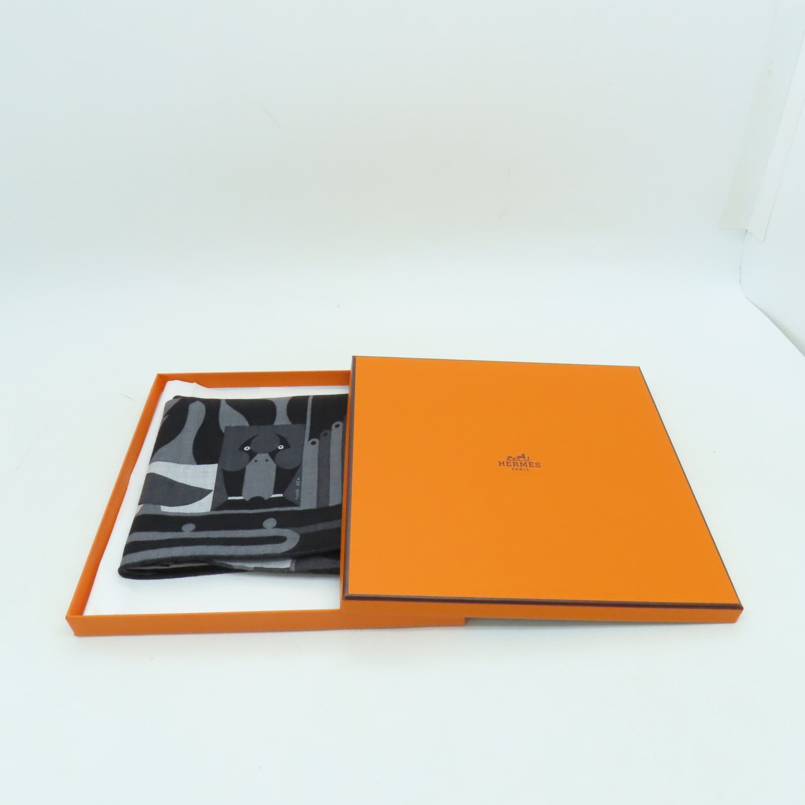 HERMES 絲質Scarf絲巾黒色/灰色