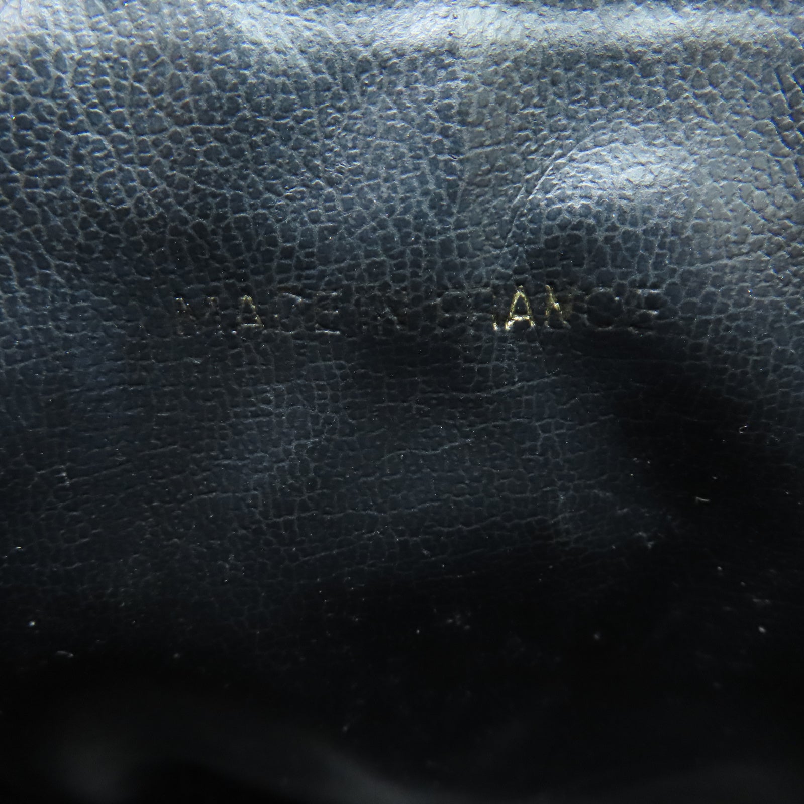 CHANEL 【激減優惠】菱格Caviar皮革Cosmetic Bag金扣手挽袋黑色