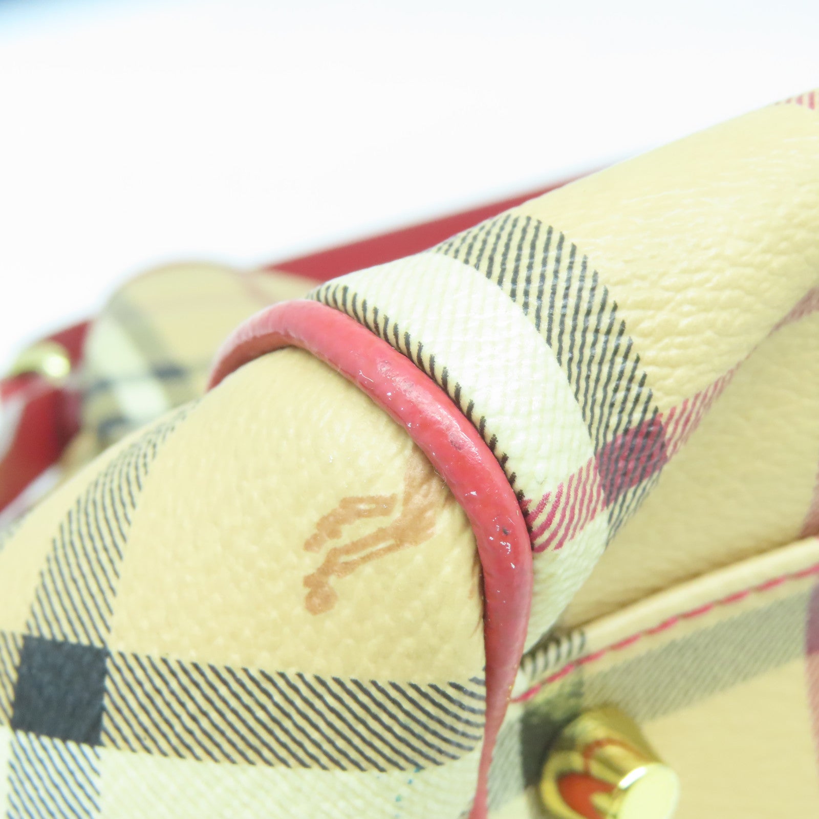 BURBERRY 塗層帆布Shoulder Bag金扣肩背袋杏色/紅色