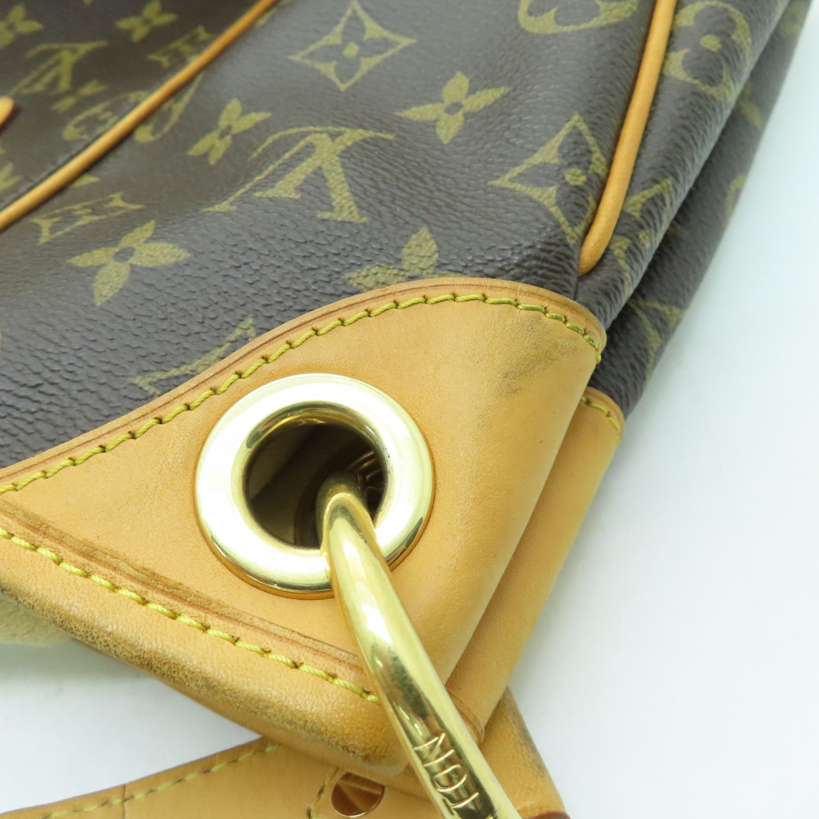 LOUIS VUITTON Monogram Thames PM金扣肩背袋啡色