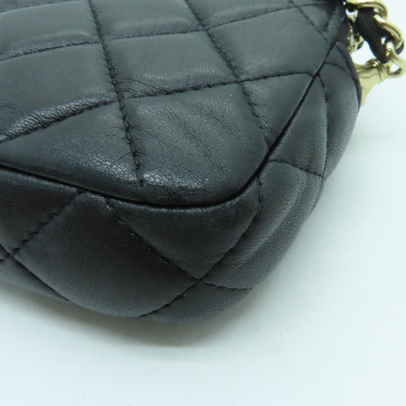 CHANEL 菱格羊皮皮革Chain Shoulder金扣鏈帶肩背袋黑色