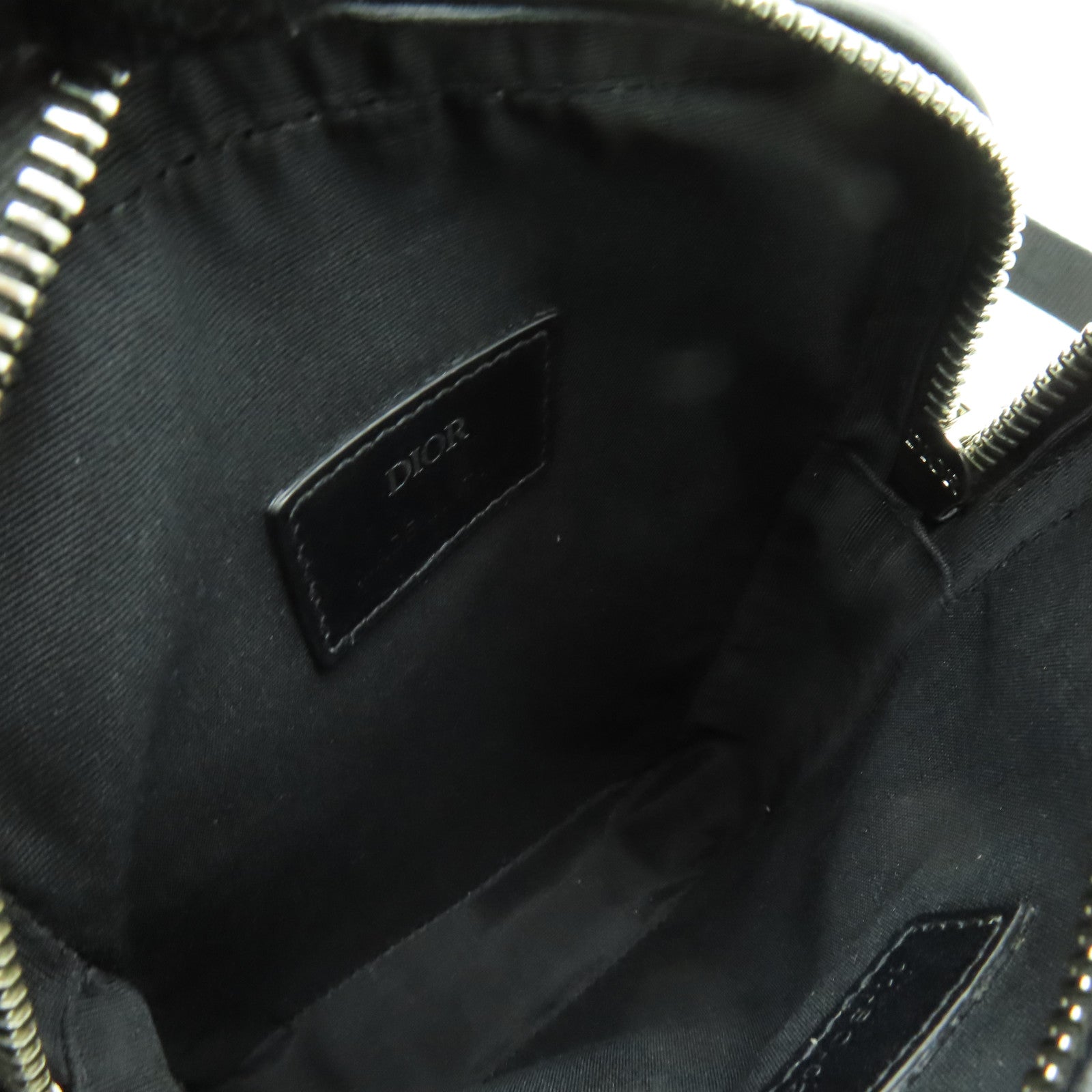 Dior 牛皮皮革Oblique Galaxy Vertical銀扣肩背袋黒色