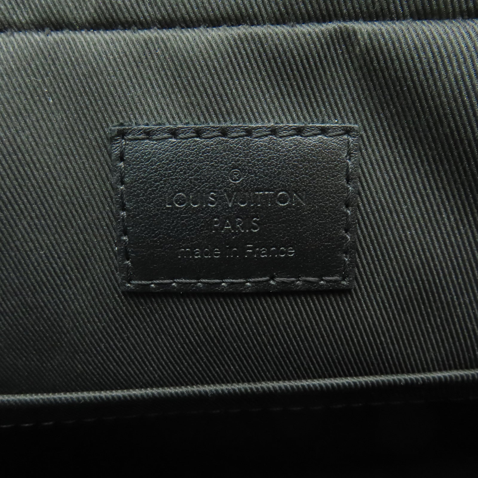 LOUIS VUITTON Monogram Shadow Duo Messenger肩背袋黑色