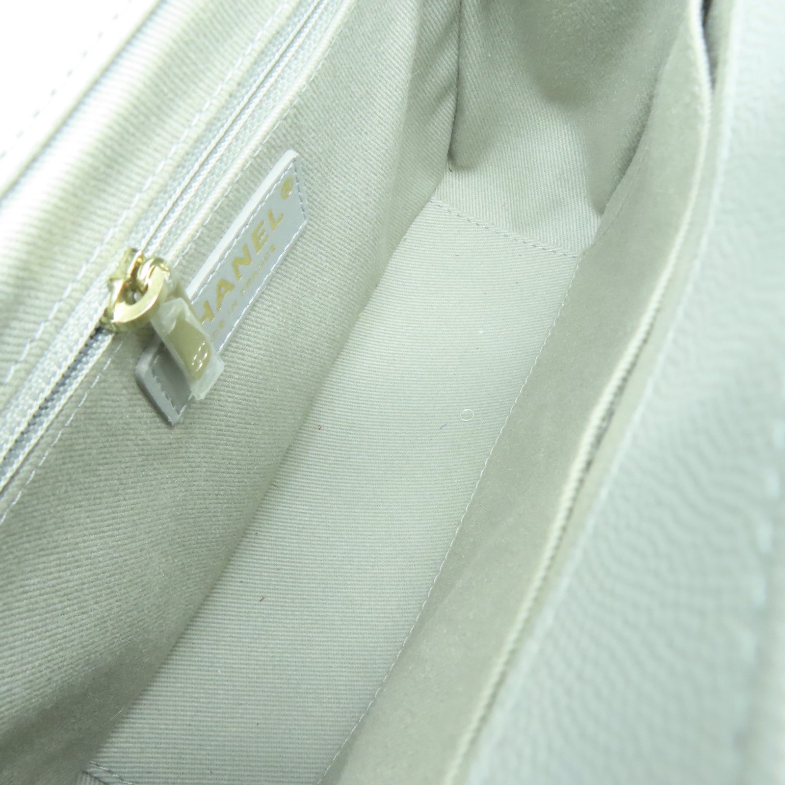 CHANEL 菱格Caviar皮革Chain Shoulder金扣鏈帶肩背袋灰色