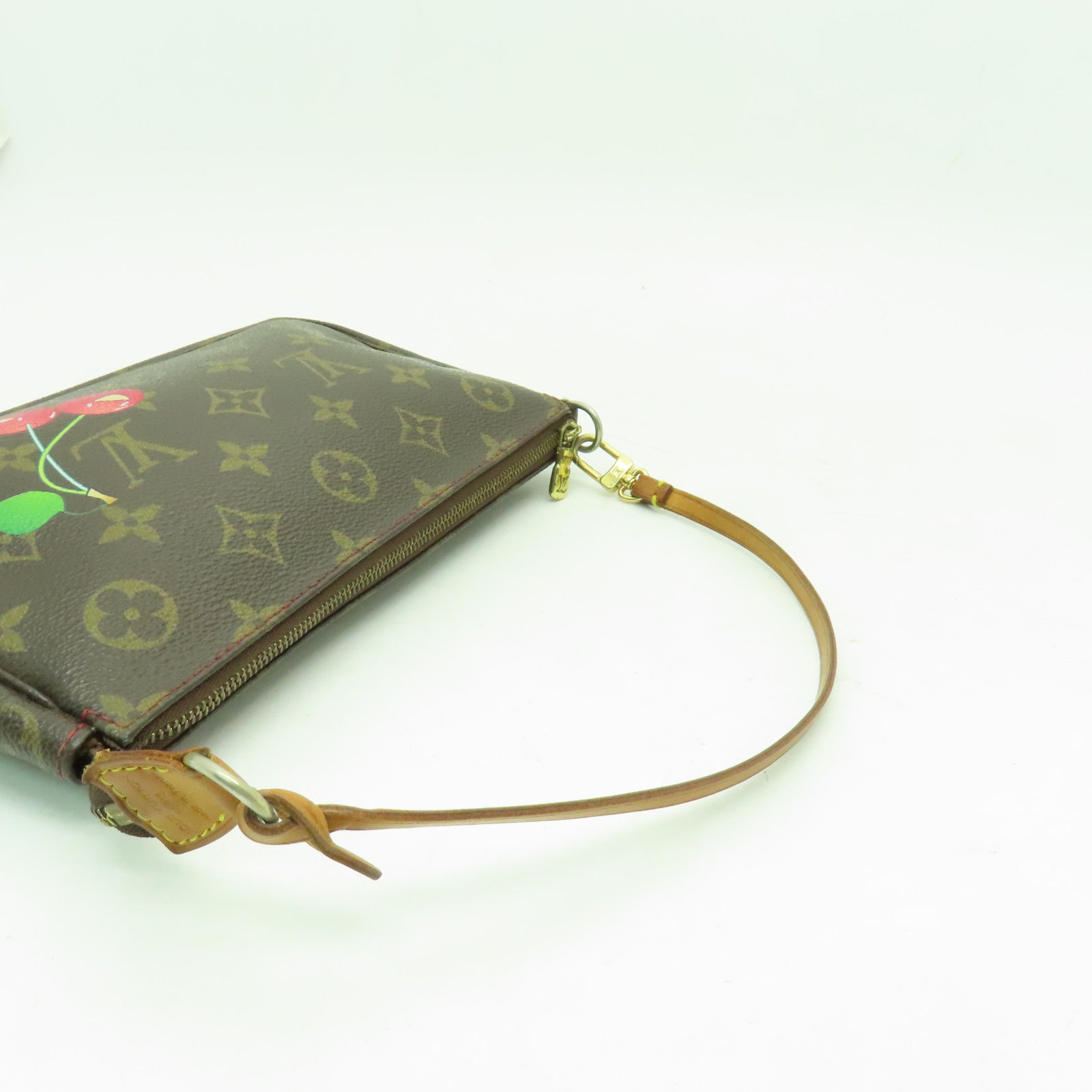 LOUIS VUITTON Monogram Pochette Accessories金扣手挽袋棕色