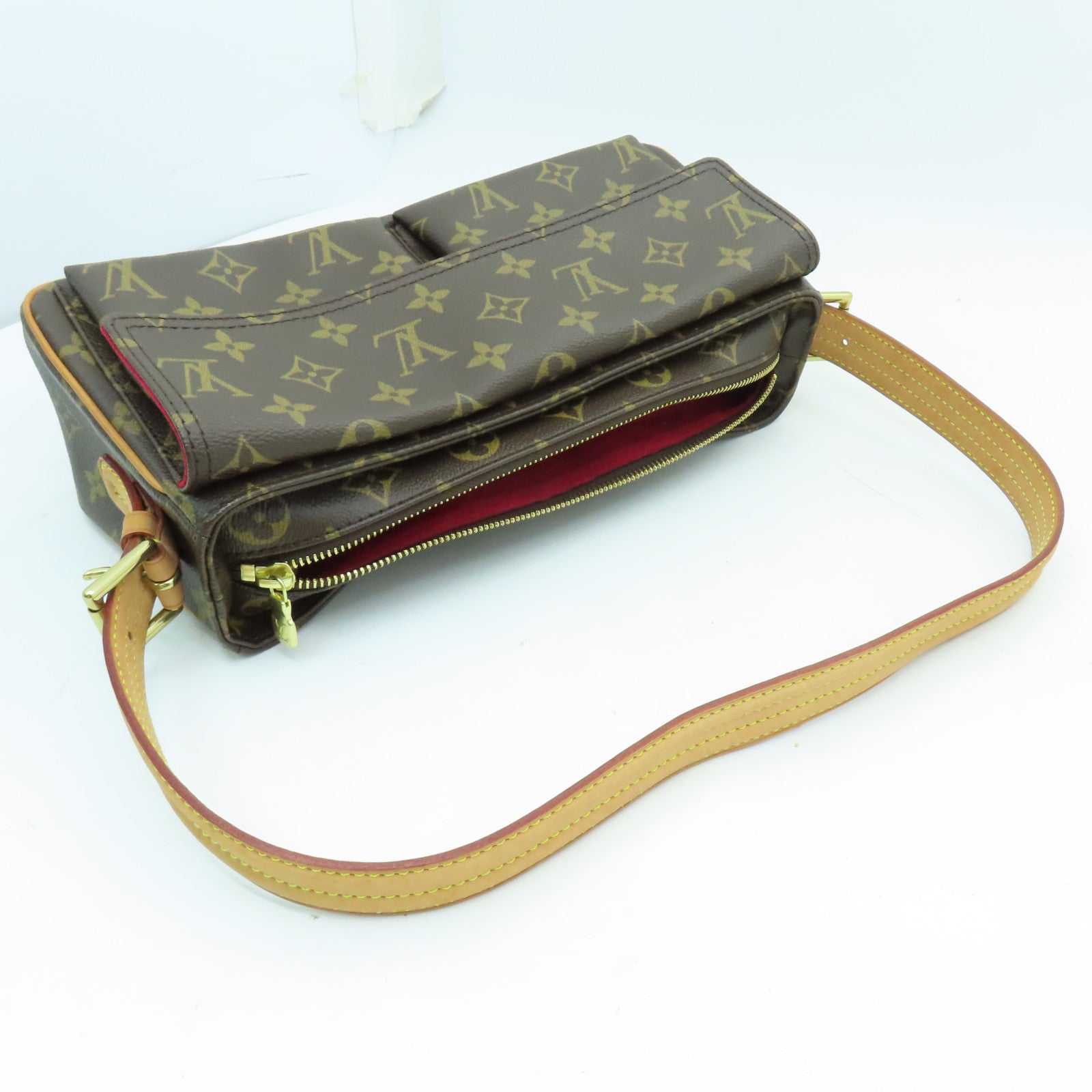 LOUIS VUITTON Monogram Viva Cite MM Shoulder Bag金扣肩背袋啡色