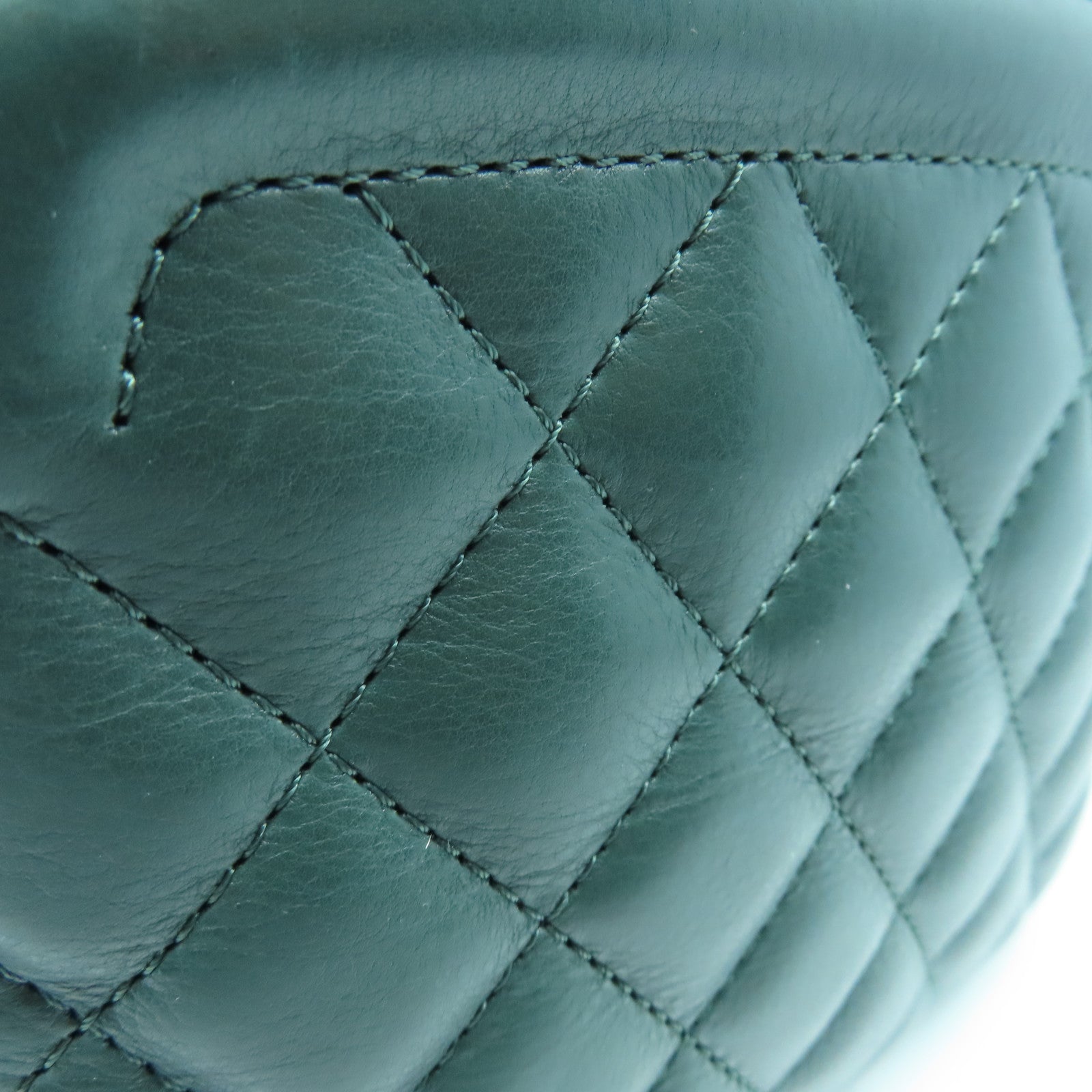 CHANEL cowhide leather CC Vanity Case gold buckle handle shoulder bag green