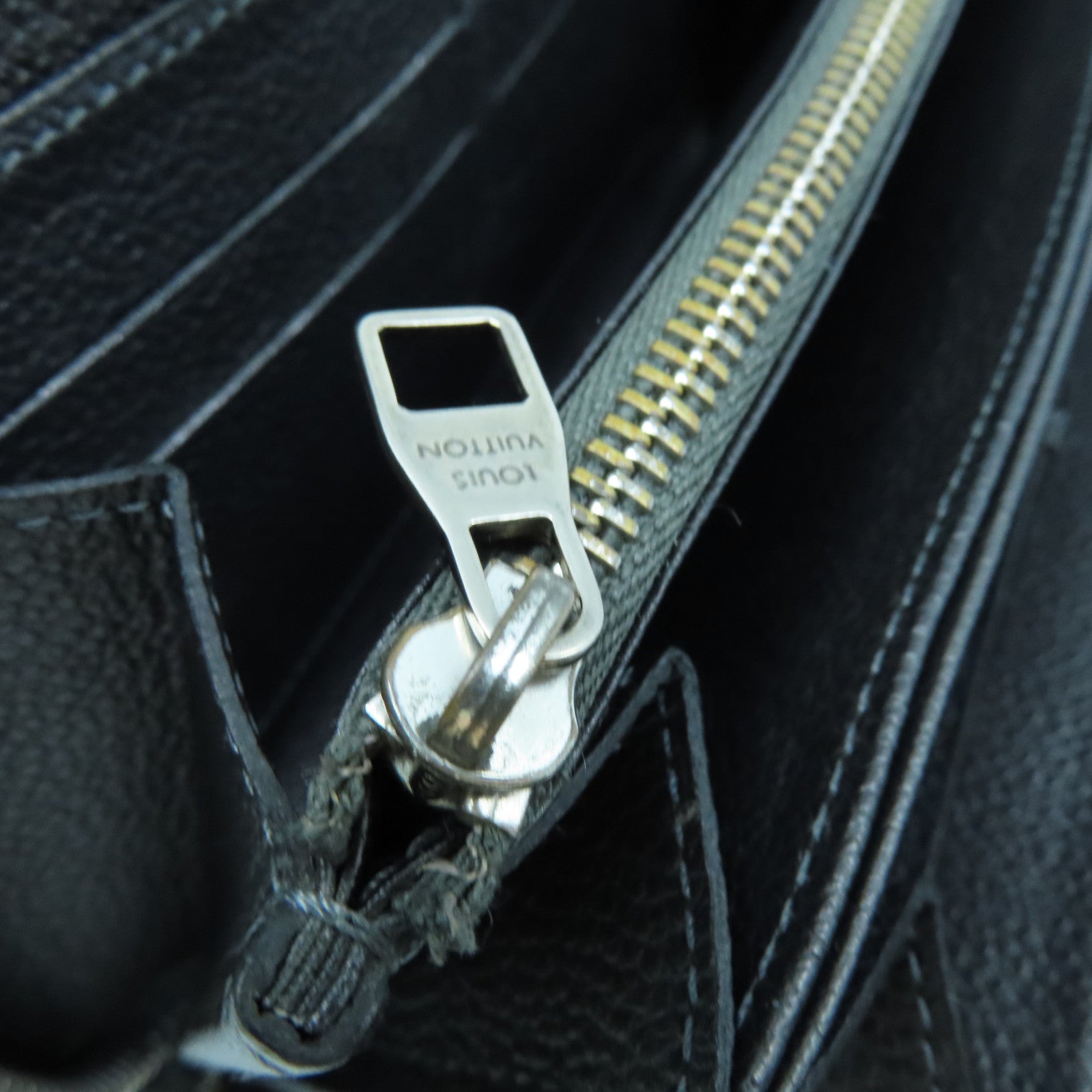 LOUIS VUITTON Monogram Empreinte Long Wallet銀扣長錢包黑色