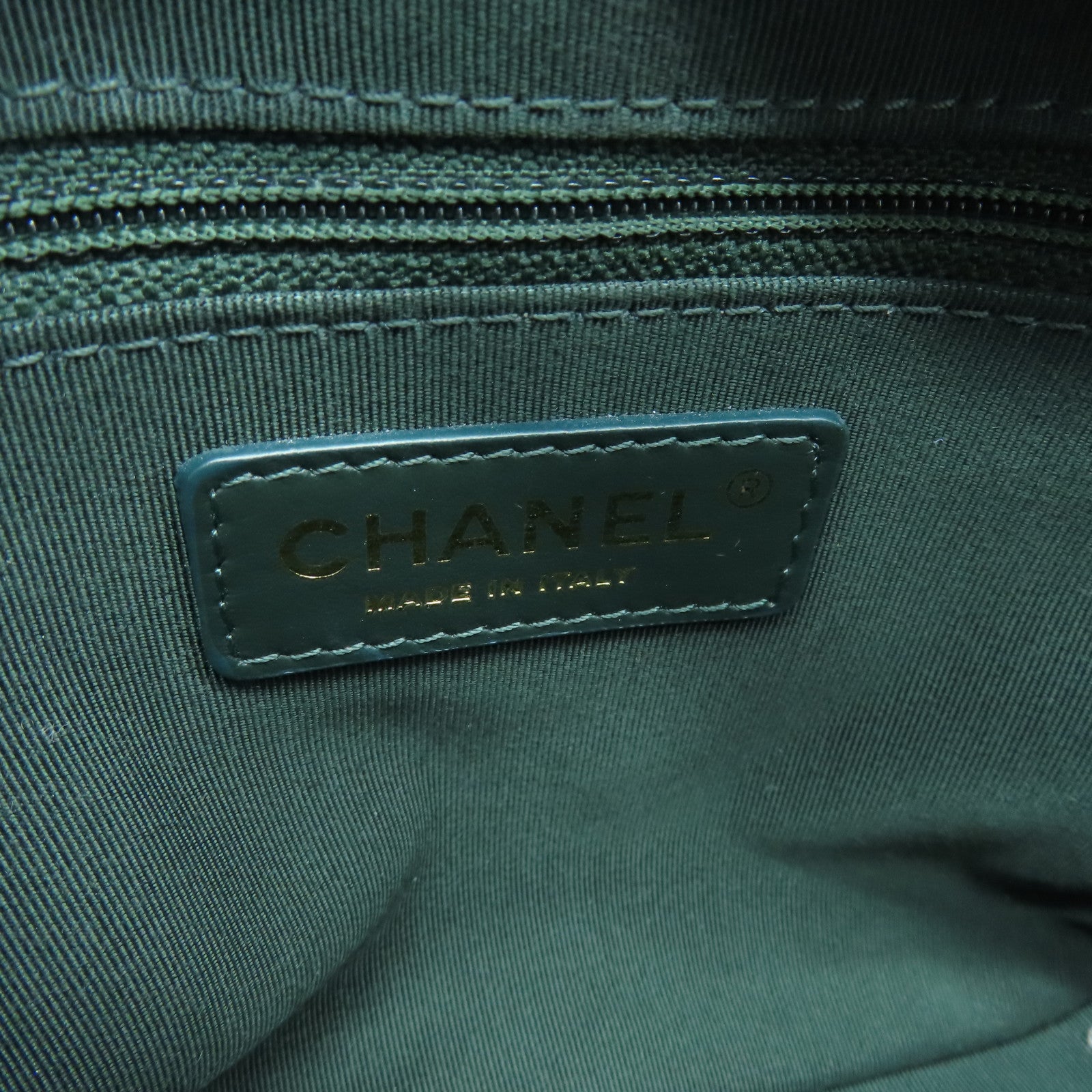CHANEL cowhide leather CC Vanity Case gold buckle handle shoulder bag green