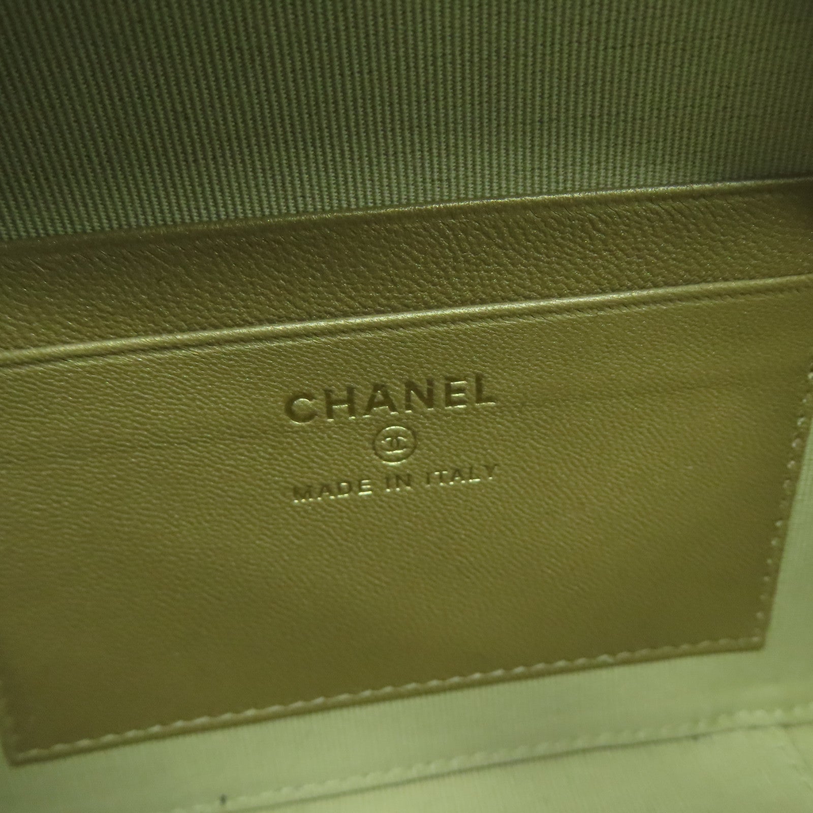CHANEL 牛皮皮革Mini Vanity Coco Ball Chain Bag金扣鏈帶肩背袋黑色