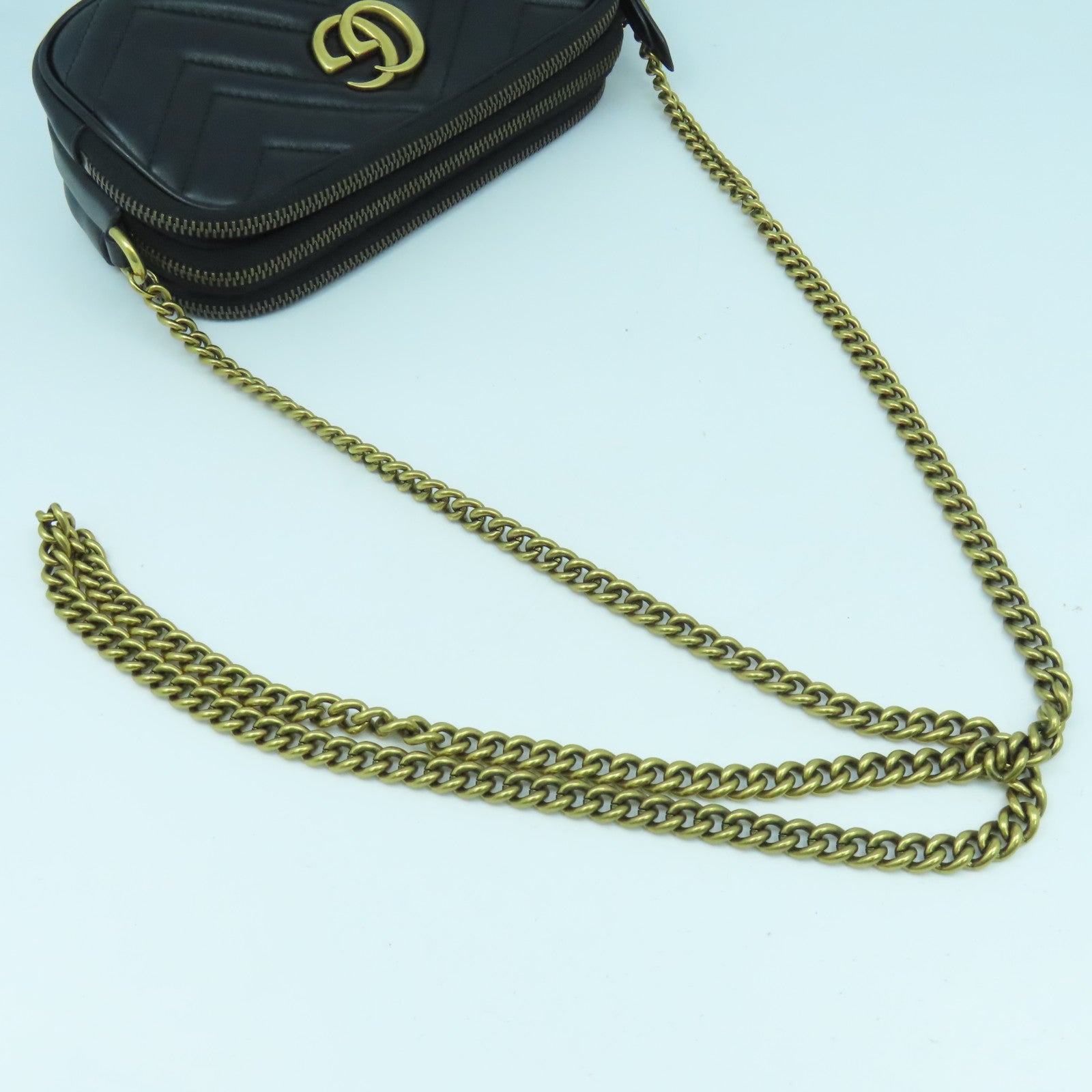 GUCCI 牛皮皮革GG Marmont金扣鏈帶肩背袋黑色