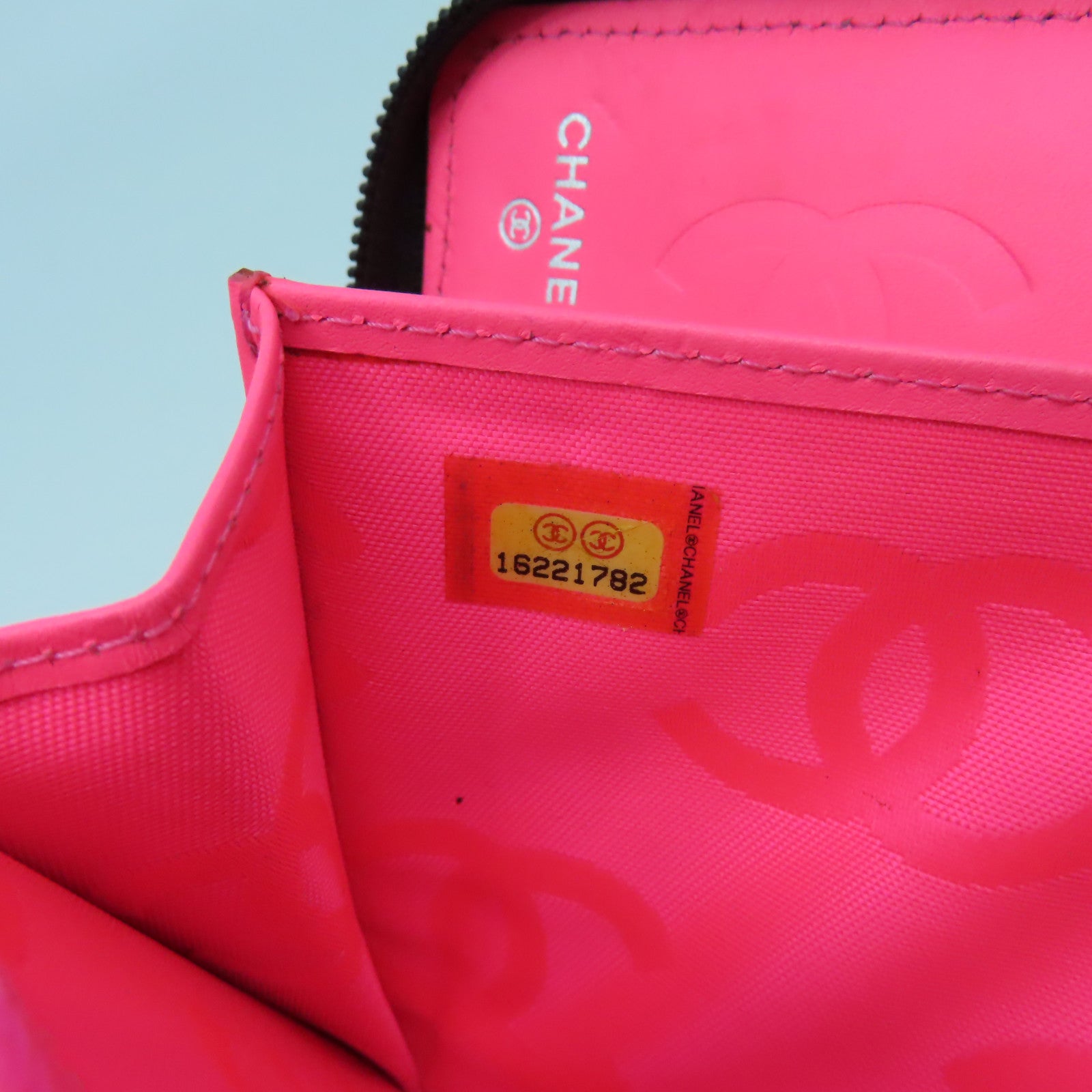 CHANEL 菱格牛皮皮革Cambon Wallet銀扣長錢包黑色