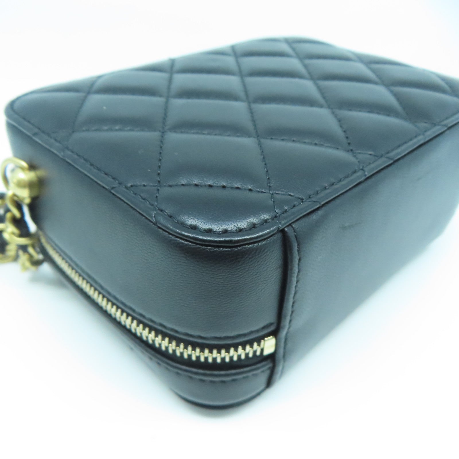CHANEL 牛皮皮革Mini Vanity Coco Ball Chain Bag金扣鏈帶肩背袋黑色