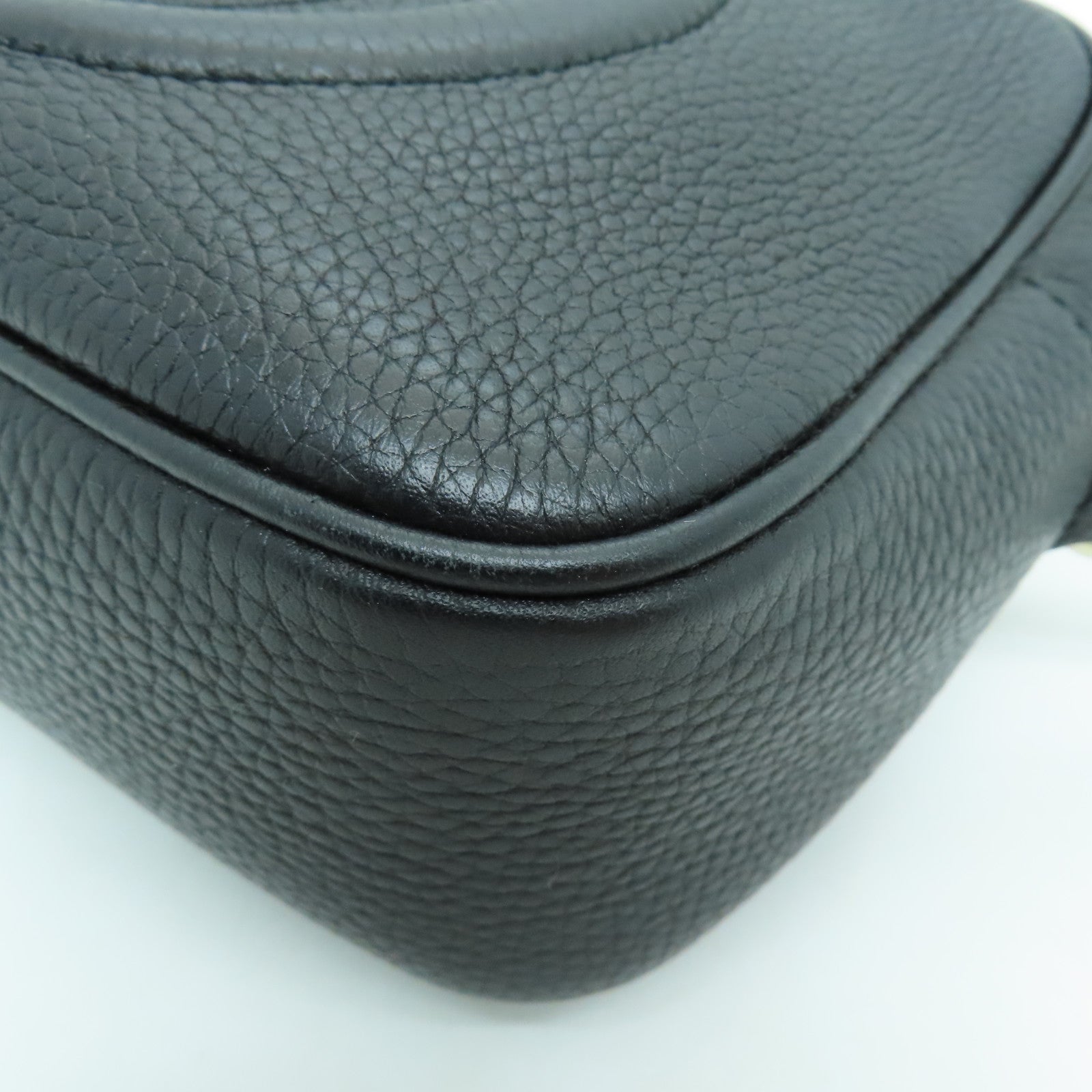 GUCCI 牛皮皮革Shoulder Bag金扣肩背袋黑色