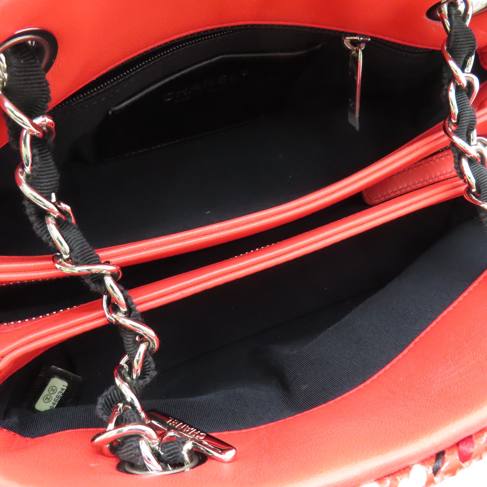 CHANEL 漆皮皮革Chain Shoulder銀扣鏈帶肩背袋紅色