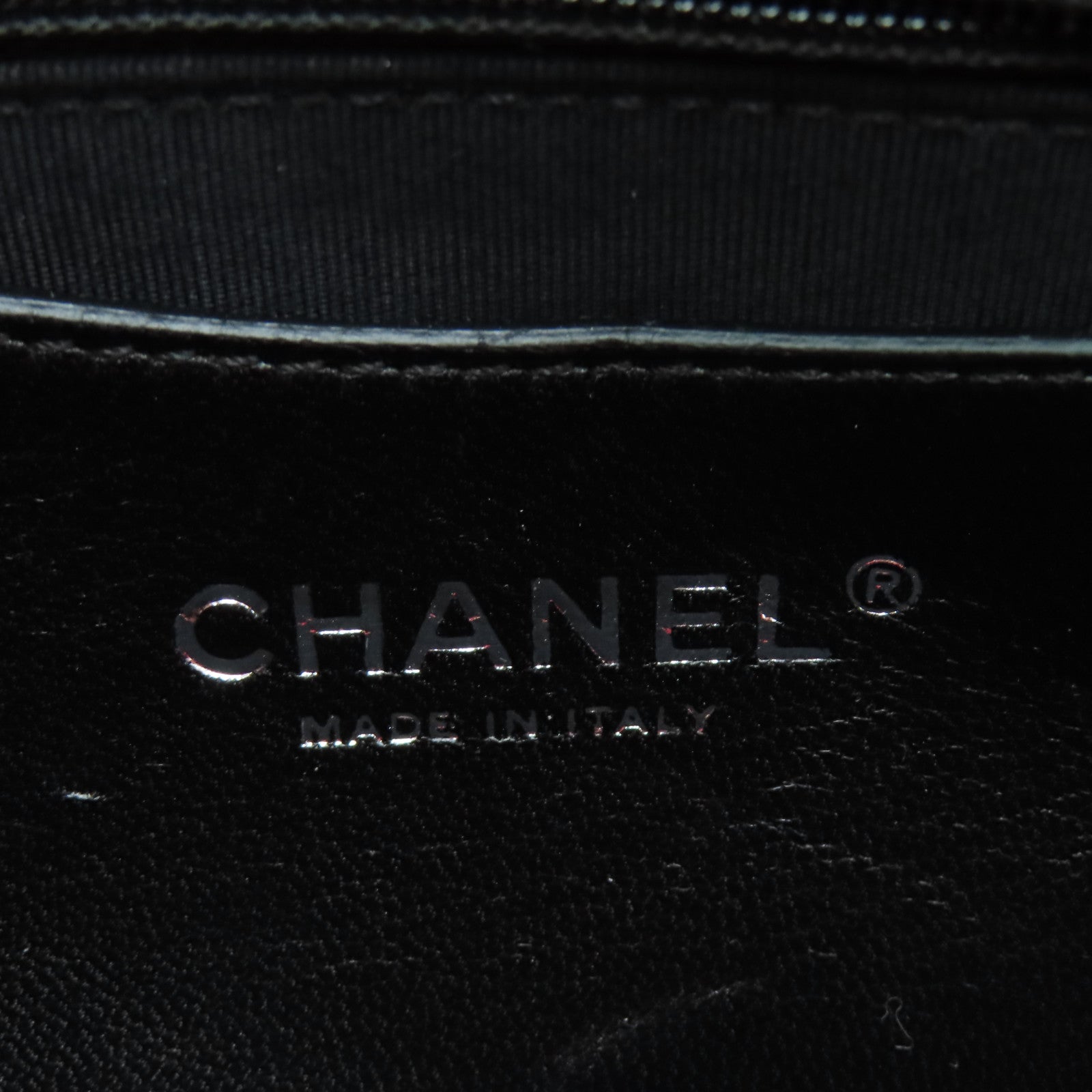 CHANEL 漆皮皮革Chain Shoulder銀扣鏈帶肩背袋紅色