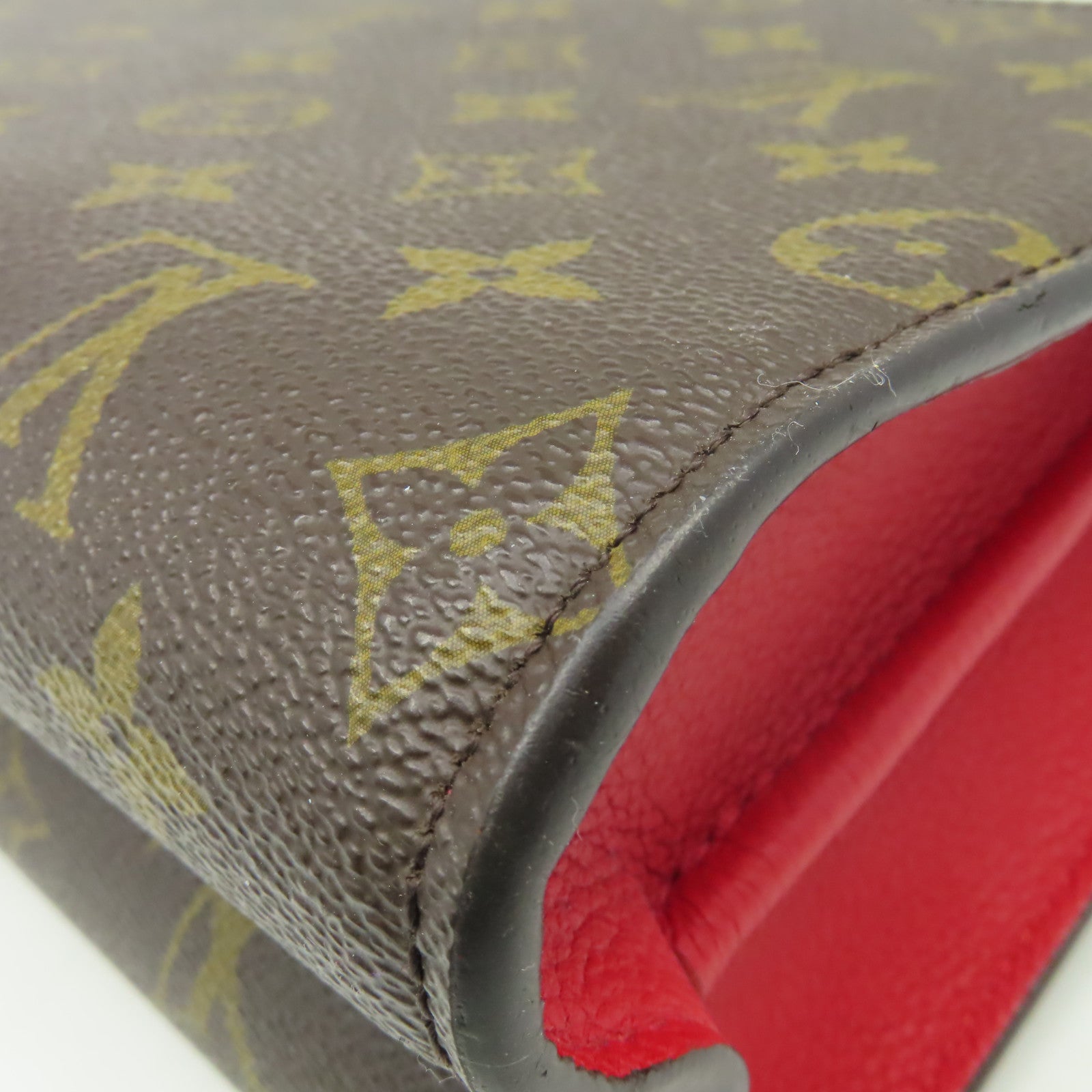 LOUIS VUITTON Monogram Victoire Chain Shoulder Bag金扣連帶肩背袋啡色/紅色