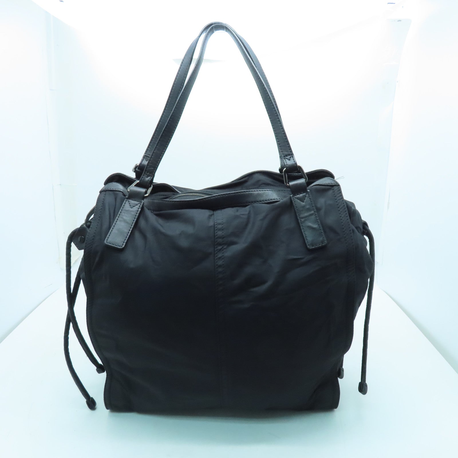 BURBERRY 尼龙Tote Bag黑扣手挽肩背两用袋黑色
