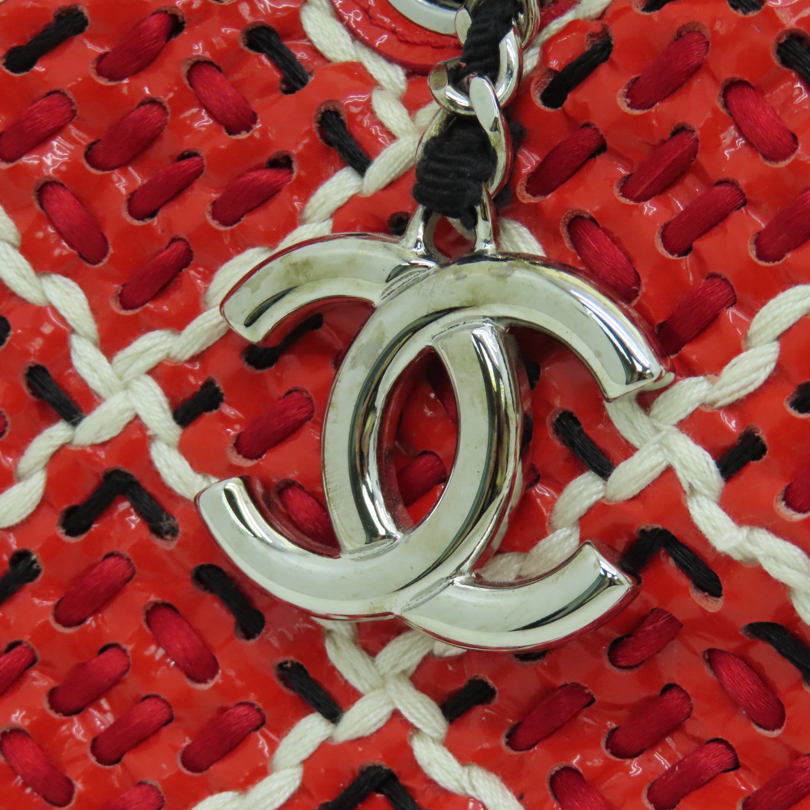 CHANEL 漆皮皮革Chain Shoulder銀扣鏈帶肩背袋紅色