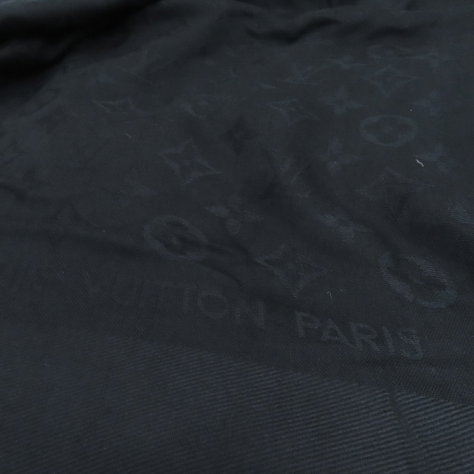 LOUIS VUITTON 絲質/羊毛Scarf絲巾黑色