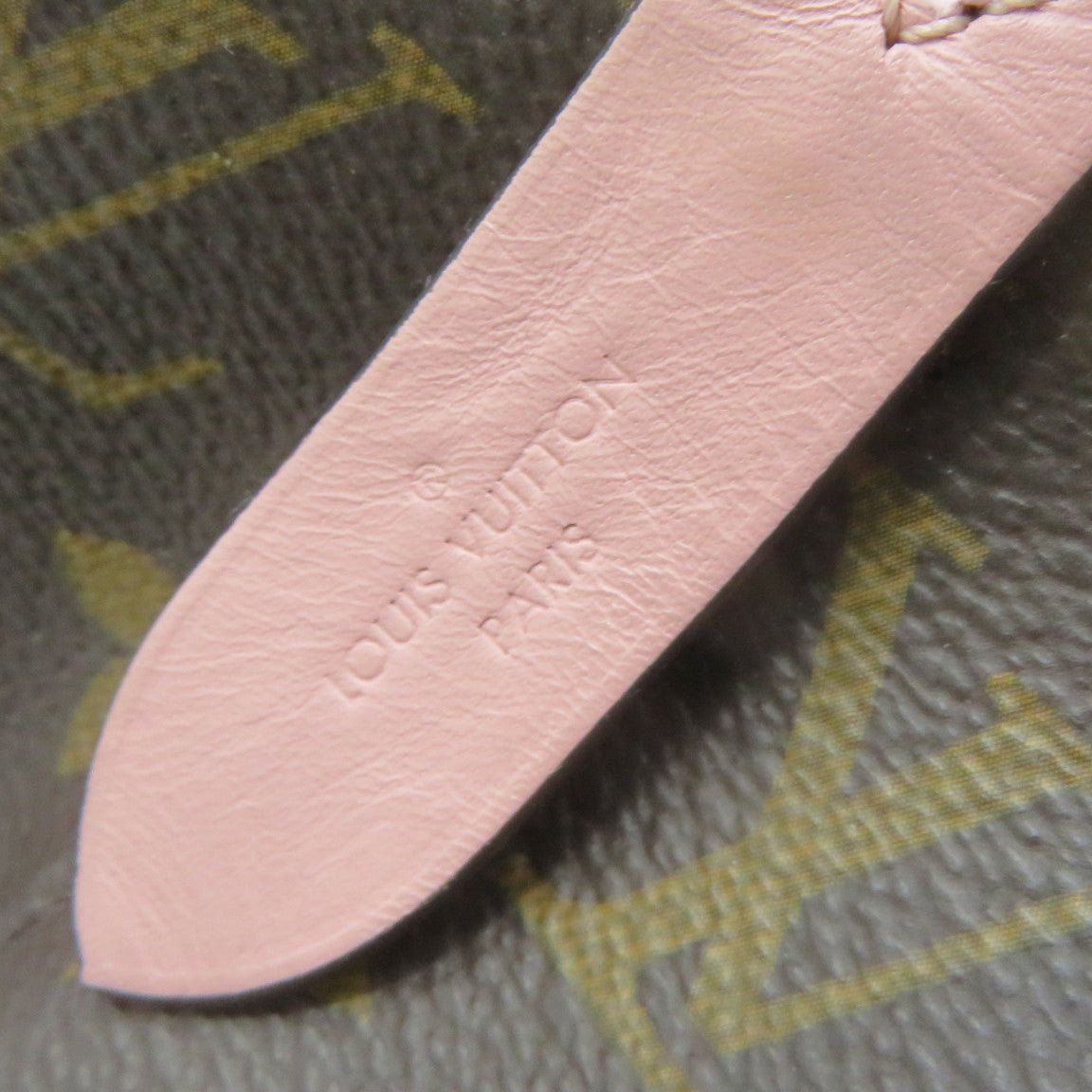 LOUIS VUITTON Monogram Neo Noe MM Shoulder Bag Brown/Pink
