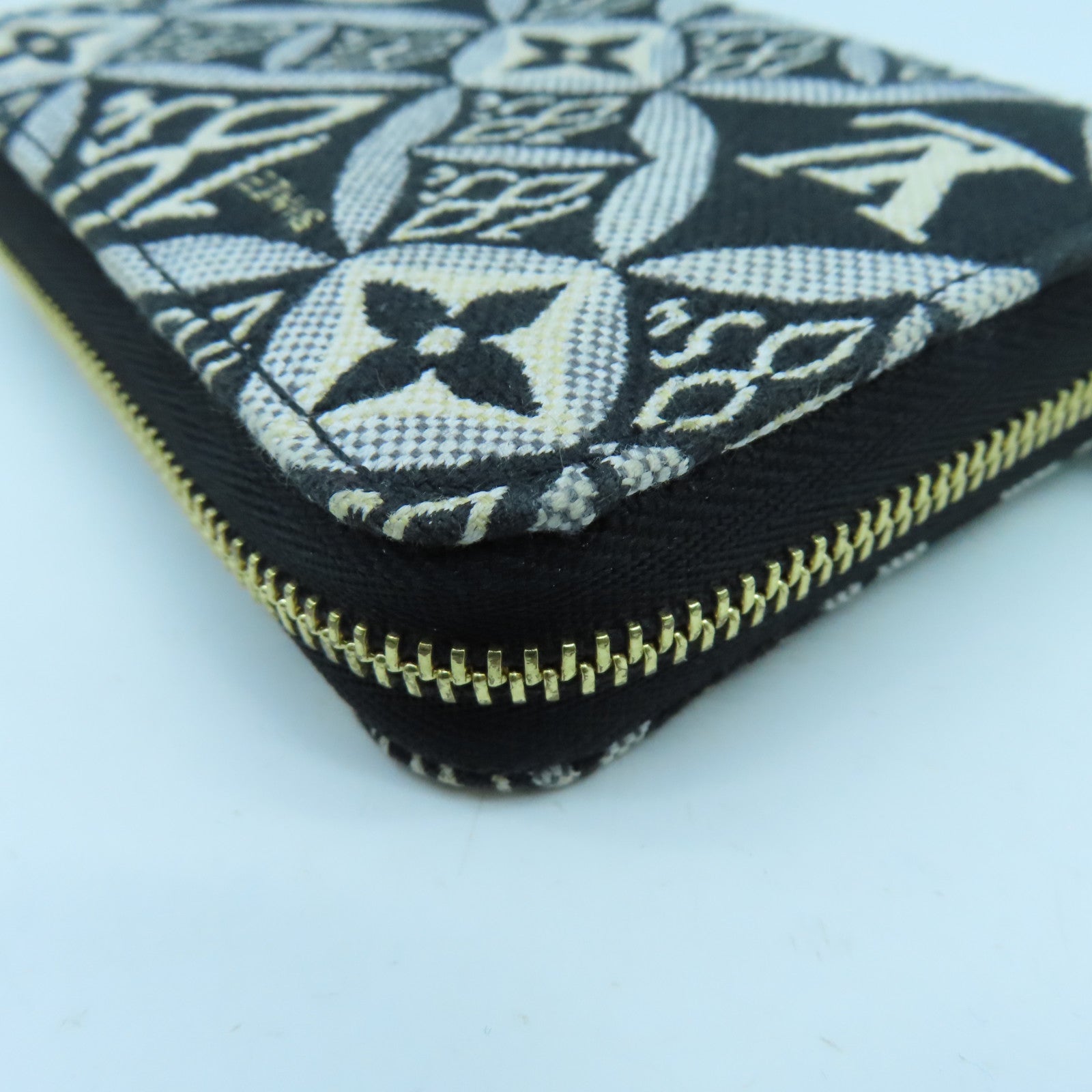 LOUIS VUITTON Monogram Jacquard Zippy Coin Purse Since1854金扣零錢包黑色/白色