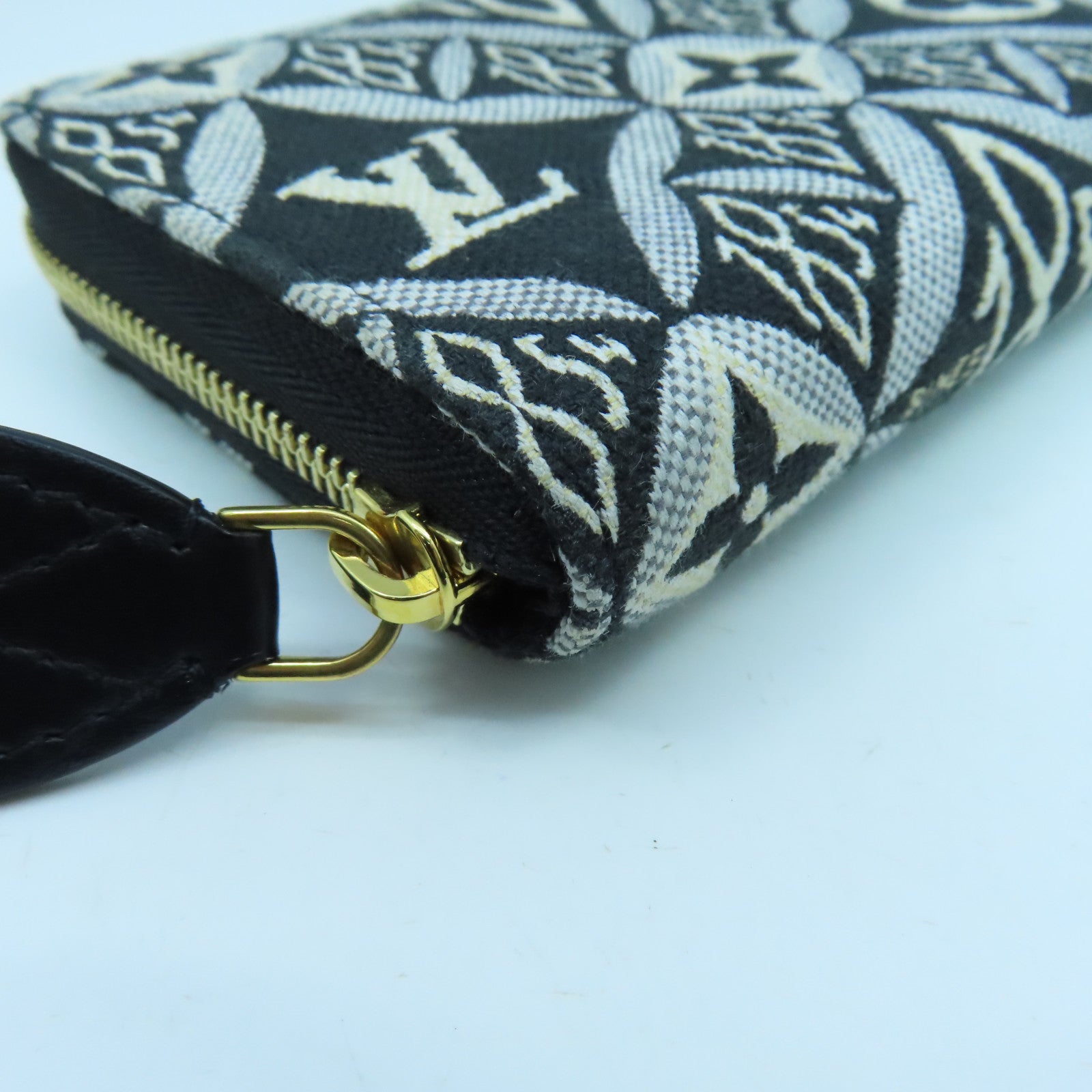 LOUIS VUITTON Monogram Jacquard Zippy Coin Purse Since1854金扣零錢包黑色/白色