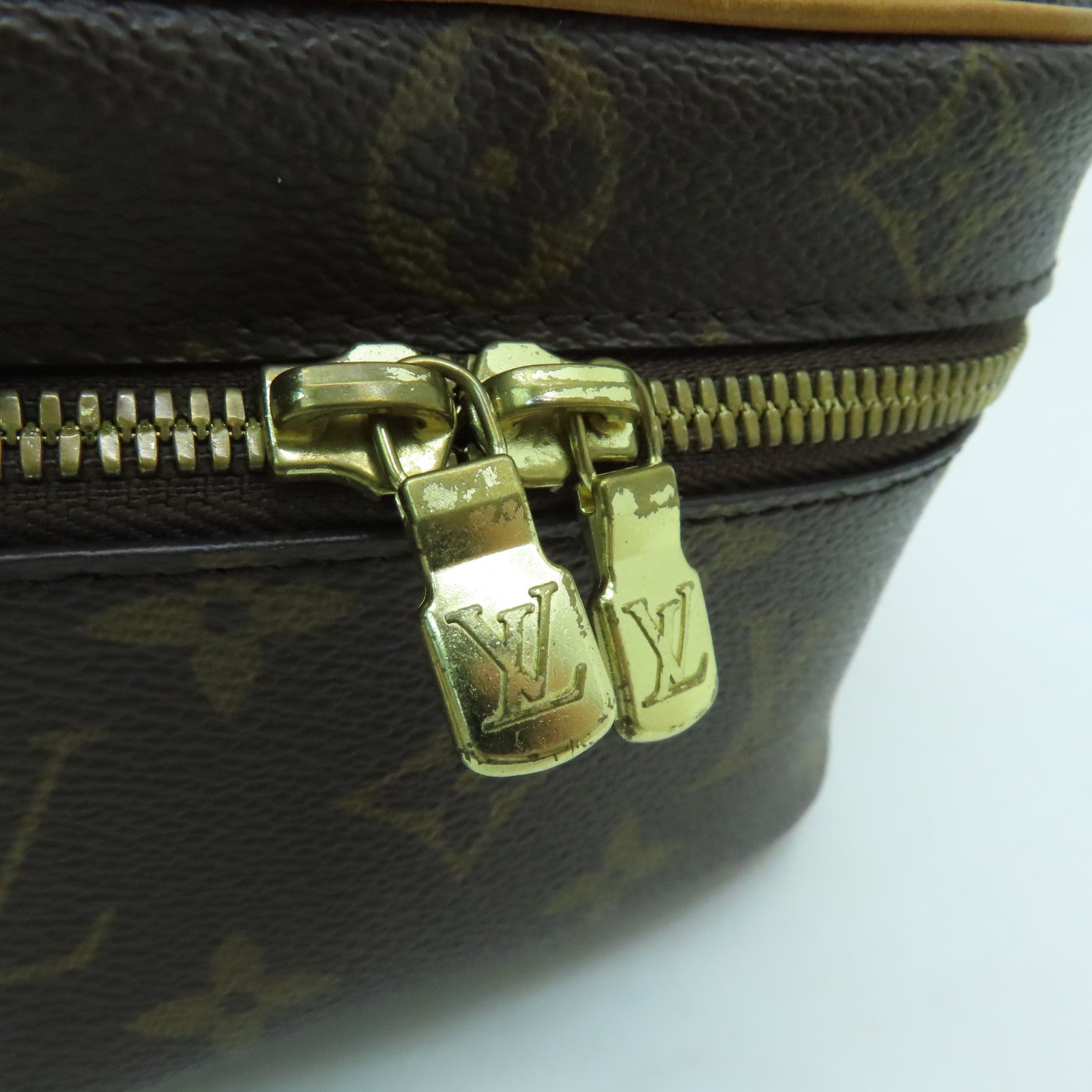 LOUIS VUITTON Monogram Nice Nano金扣化妝袋啡色