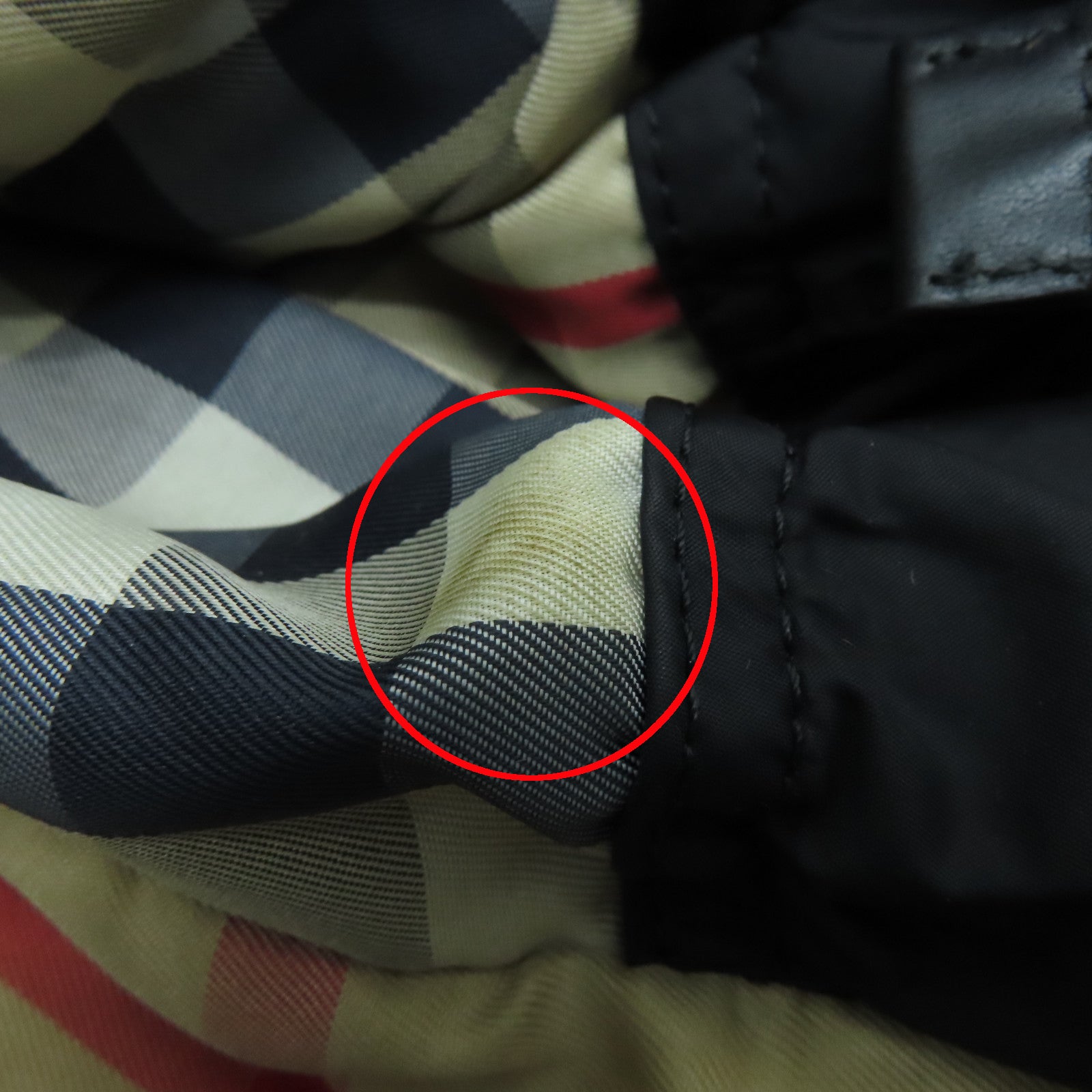 BURBERRY 尼龙Tote Bag黑扣手挽肩背两用袋黑色