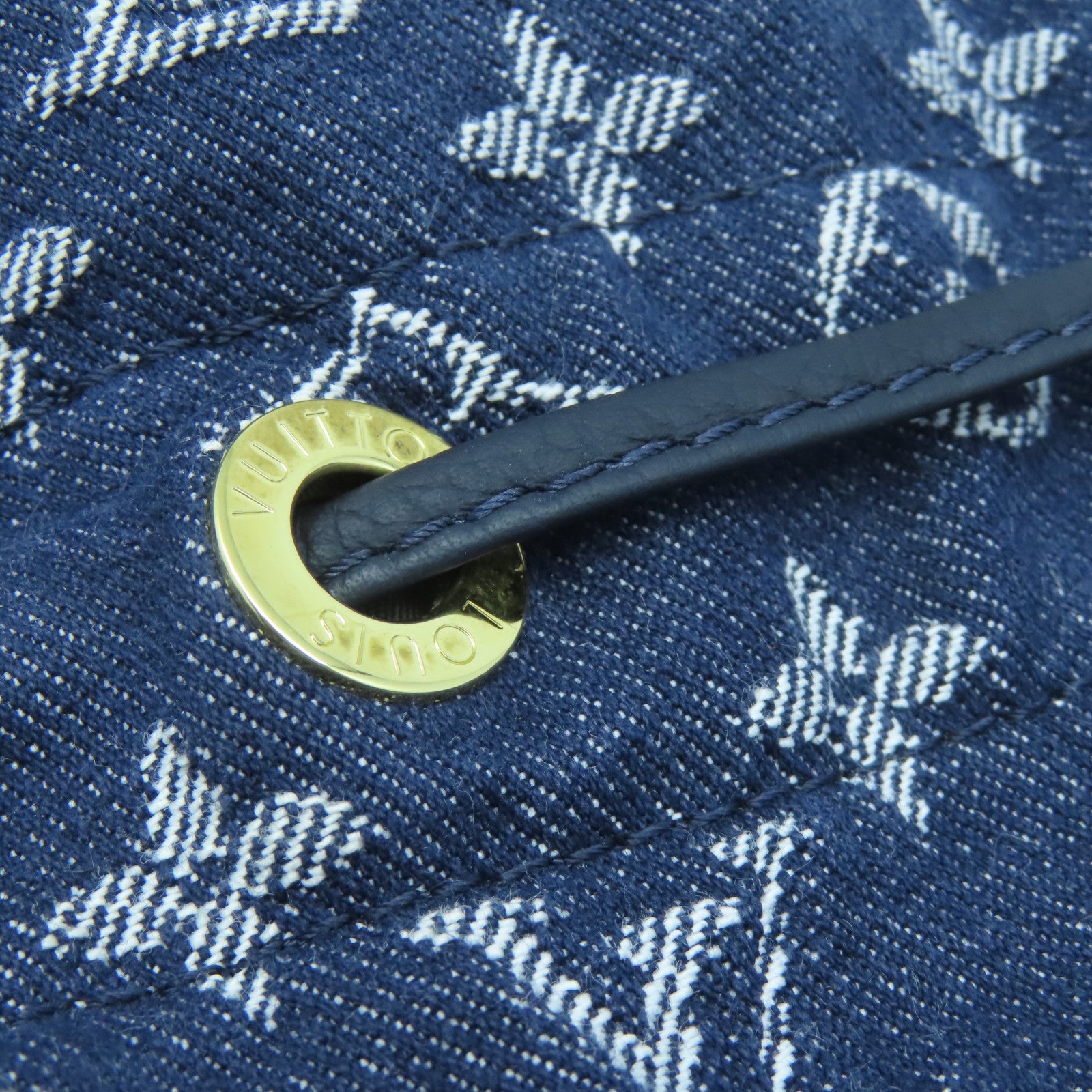 LOUIS VUITTON Monogram Denim Noefle MM金扣手挽肩背兩用袋藍色