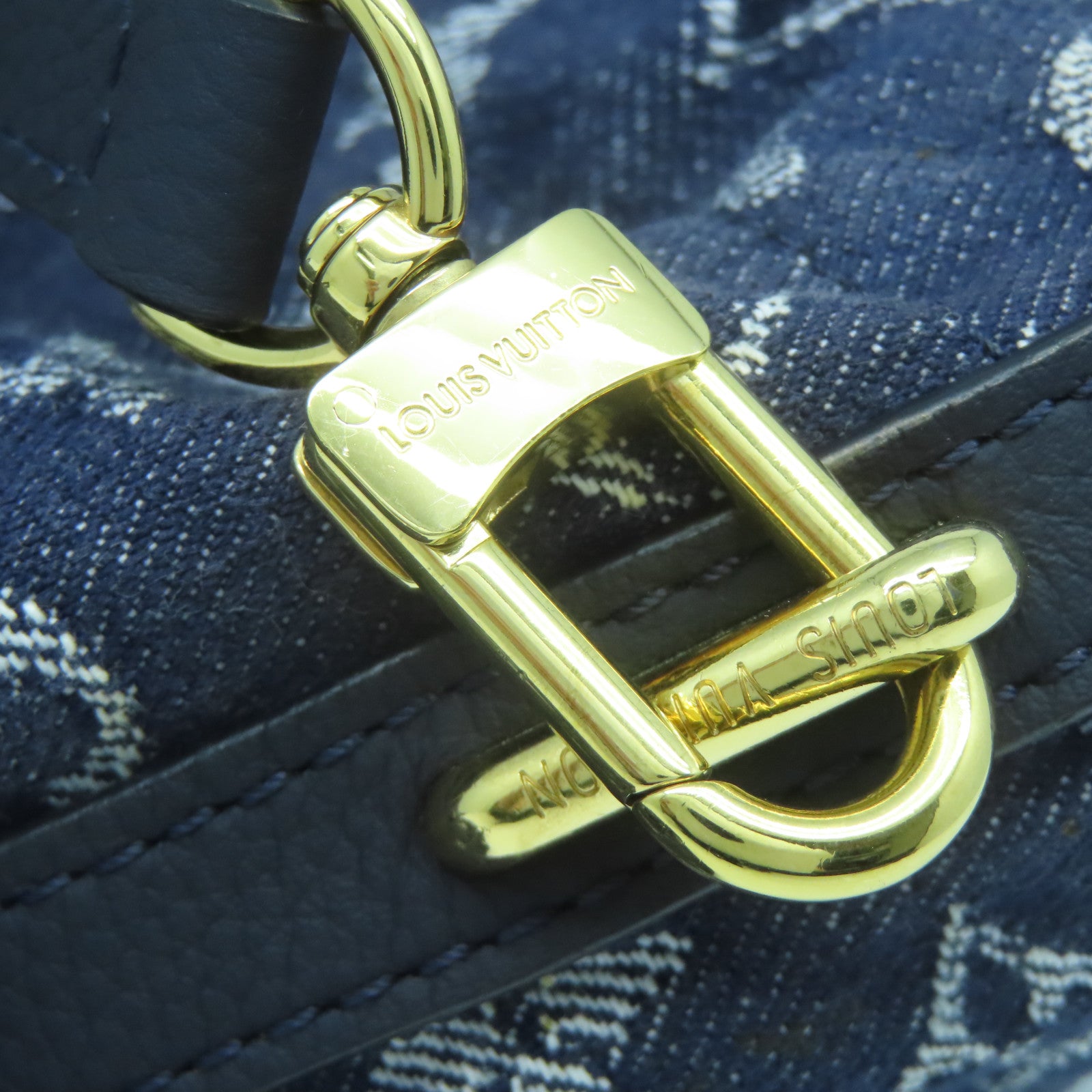 LOUIS VUITTON Monogram Denim Noefle MM金扣手挽肩背兩用袋藍色