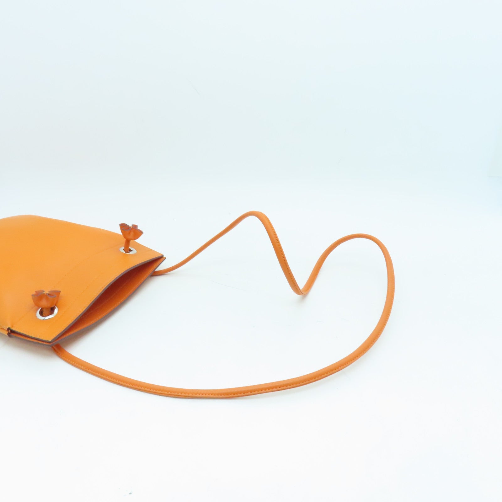 HERMES Swift Leather Aline Silver Buckle Shoulder Bag Orange
