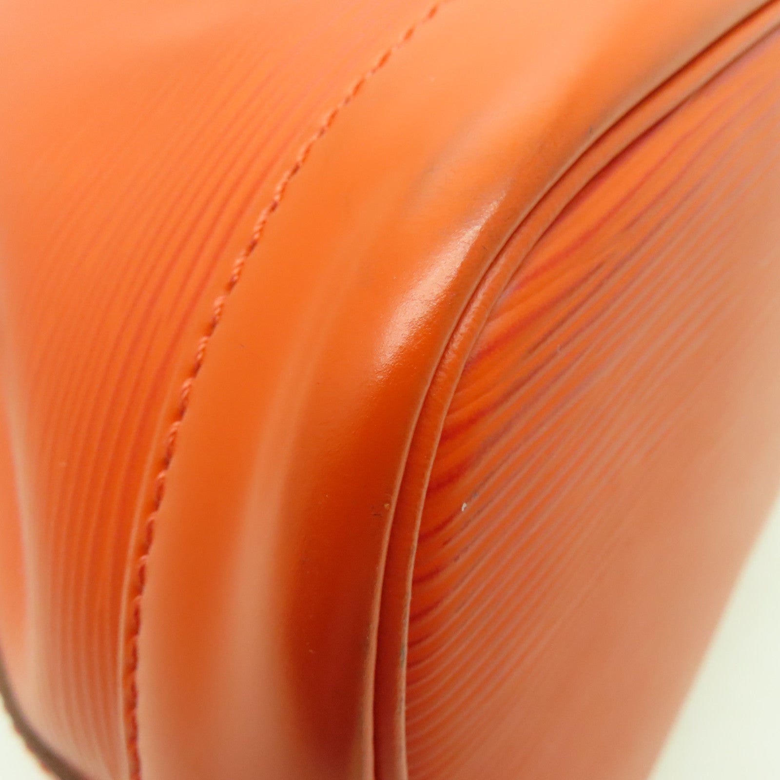 LOUIS VUITTON Epi Noe BB銀扣肩背袋橙色