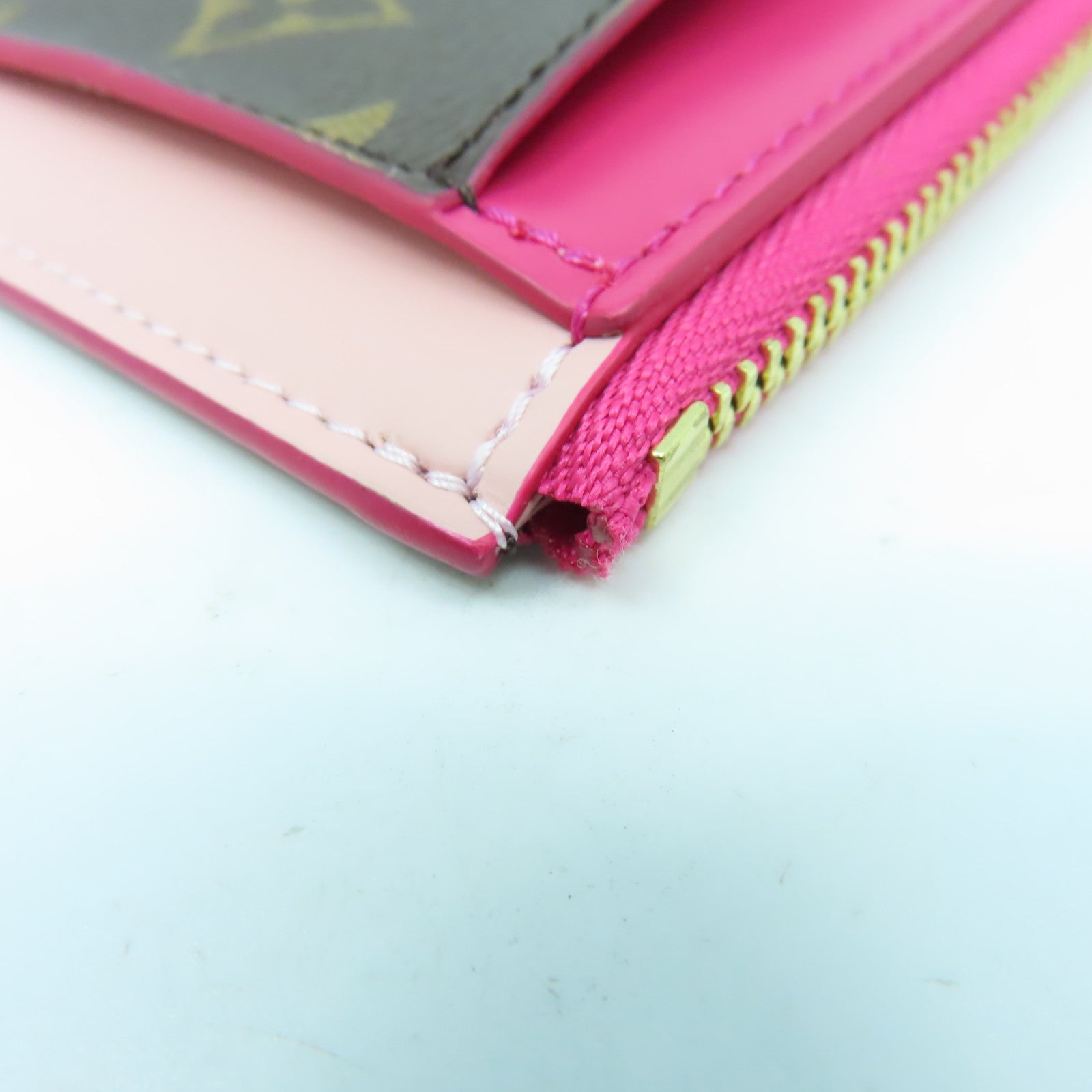 LOUIS VUITTON Monogram Coin Purse金扣零錢包啡色/紅色