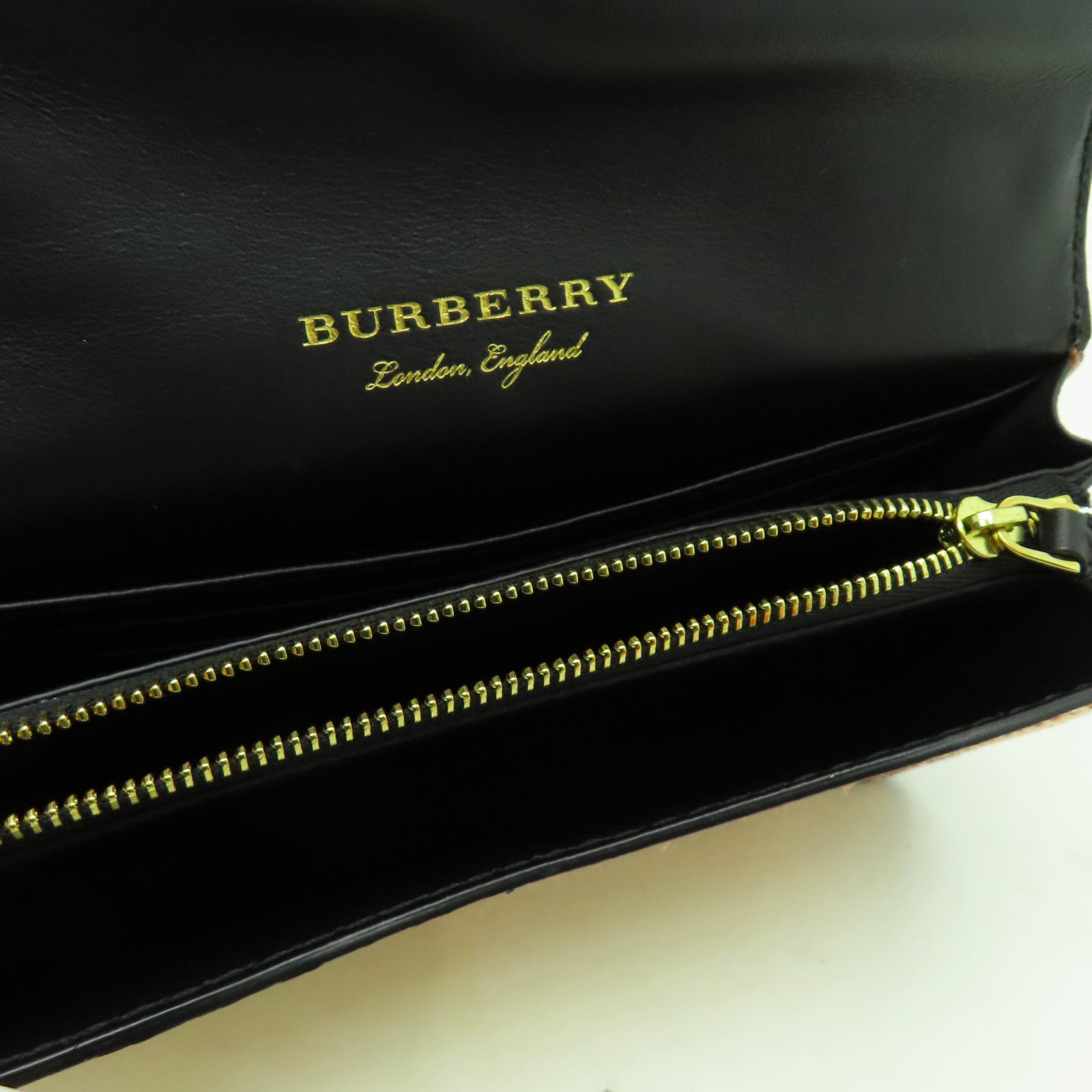 BURBERRY 牛皮皮革Shoulder Bag金扣肩背袋彩色