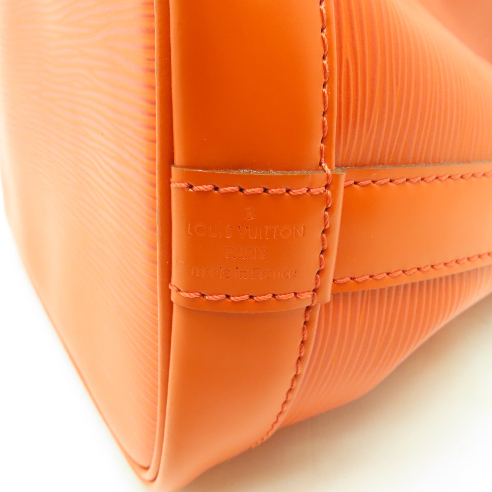 LOUIS VUITTON Epi Noe BB銀扣肩背袋橙色