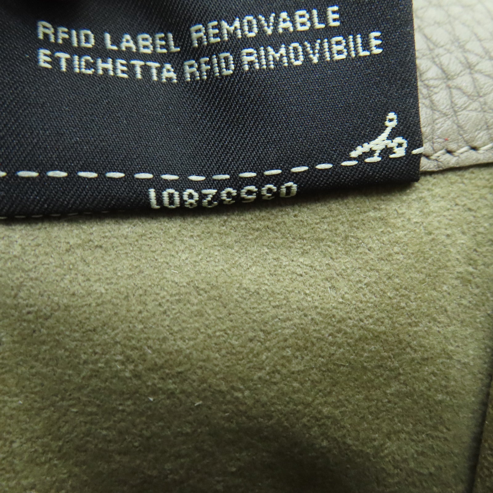 FENDI 牛皮皮革Fold Wallet銀扣錢包灰色