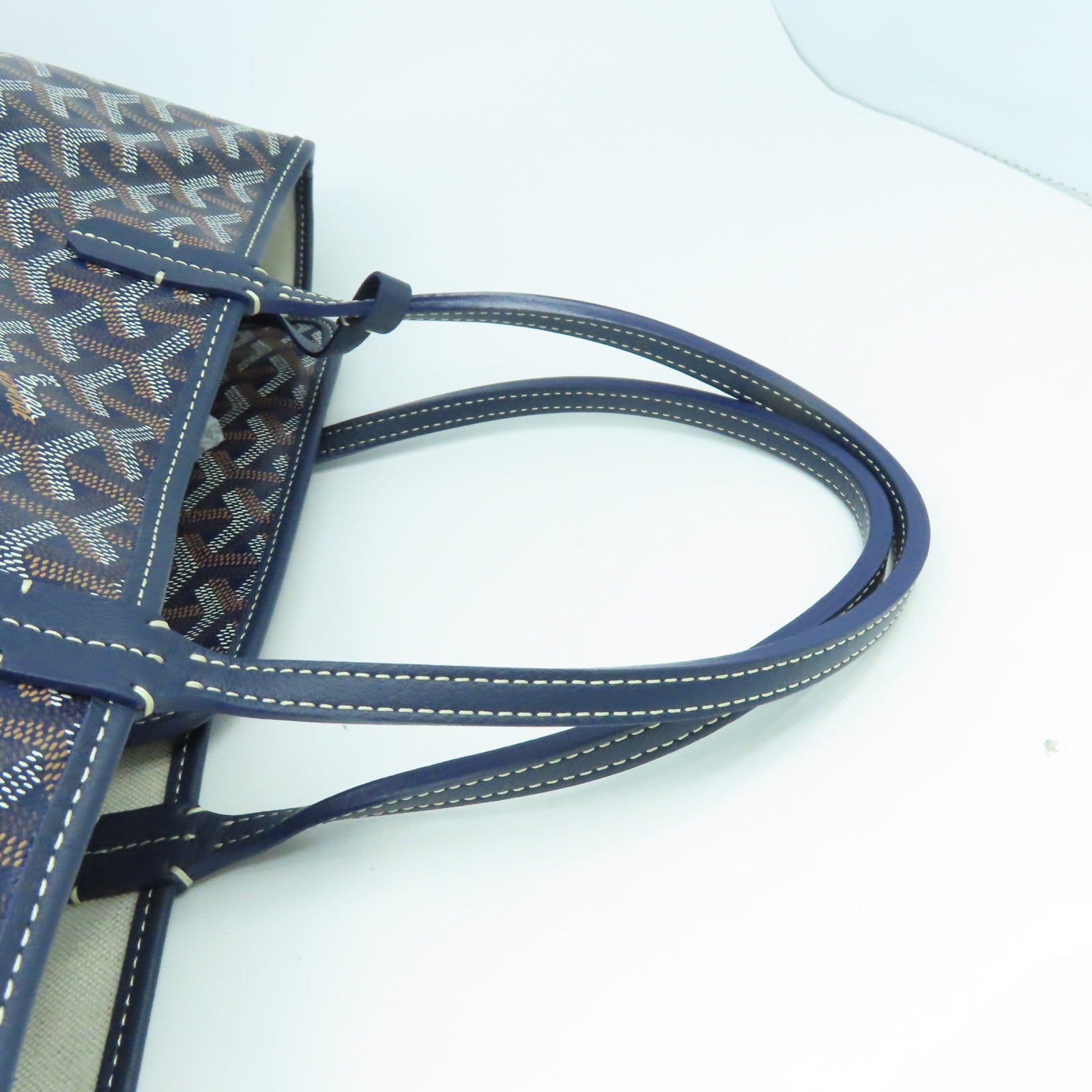 GOYARD 塗層帆布Saint Louis PM銀扣手挽袋藍色