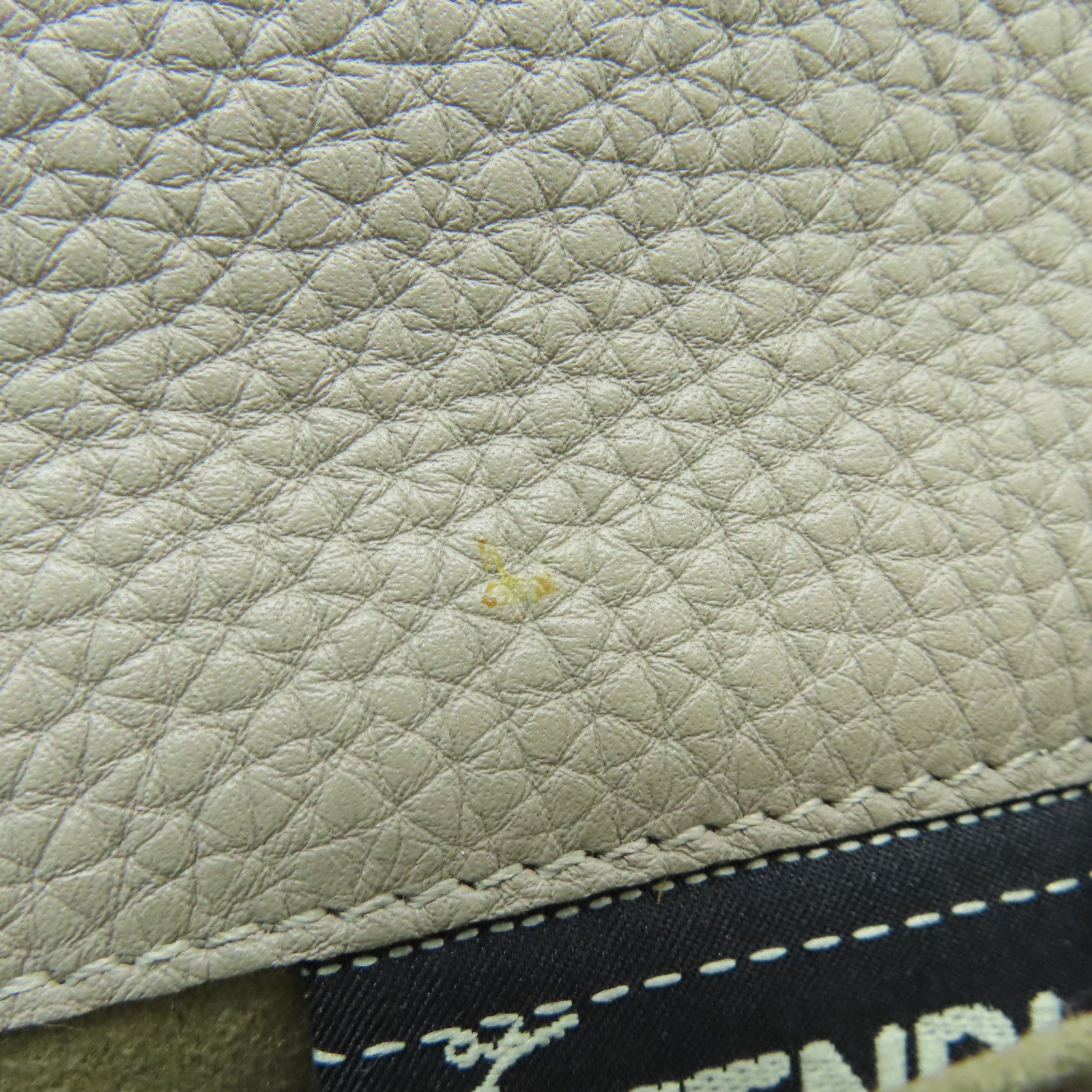 FENDI 牛皮皮革Fold Wallet銀扣錢包灰色